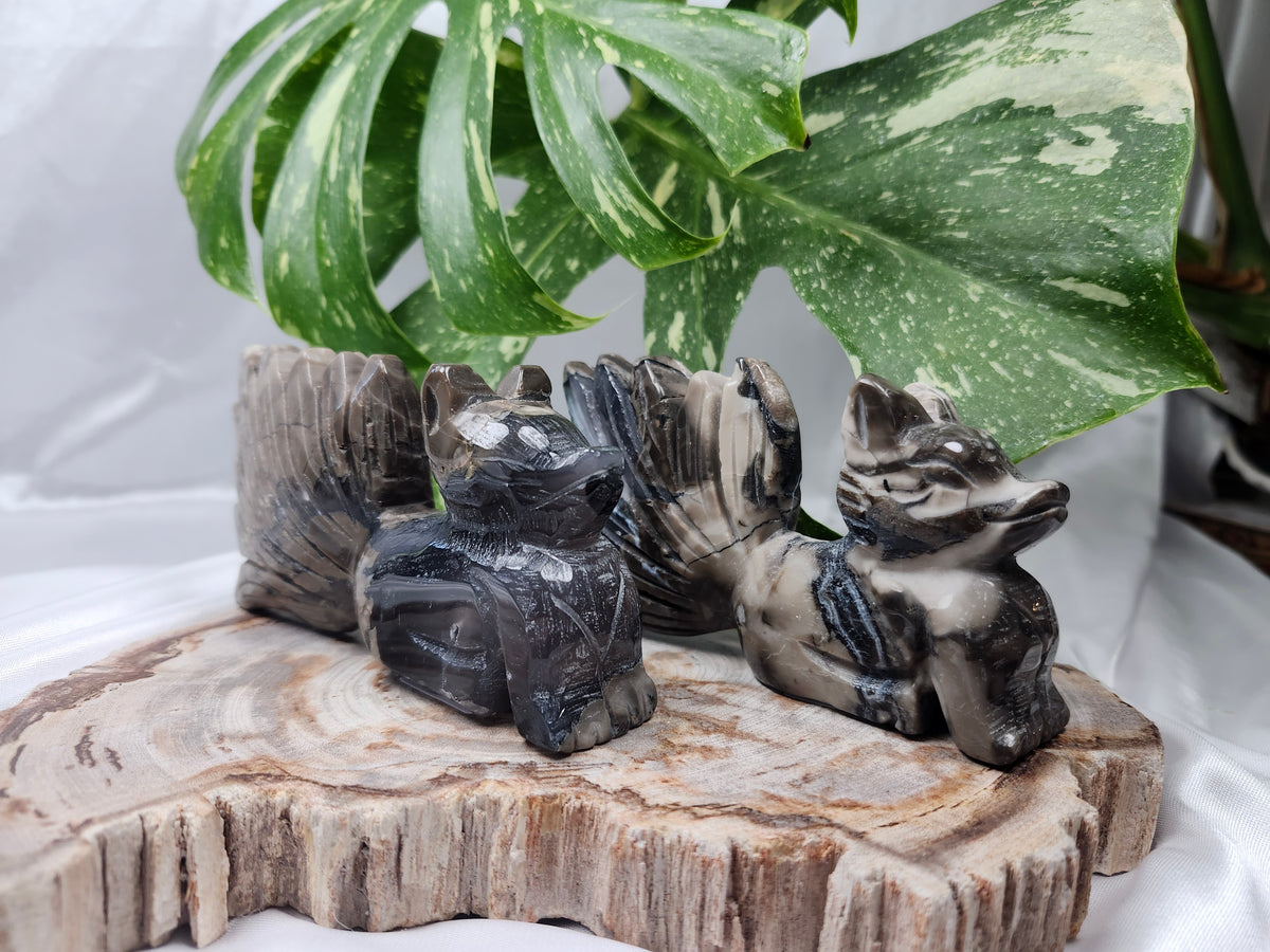 VOLCANO AGATE NINE TAILED FOX
