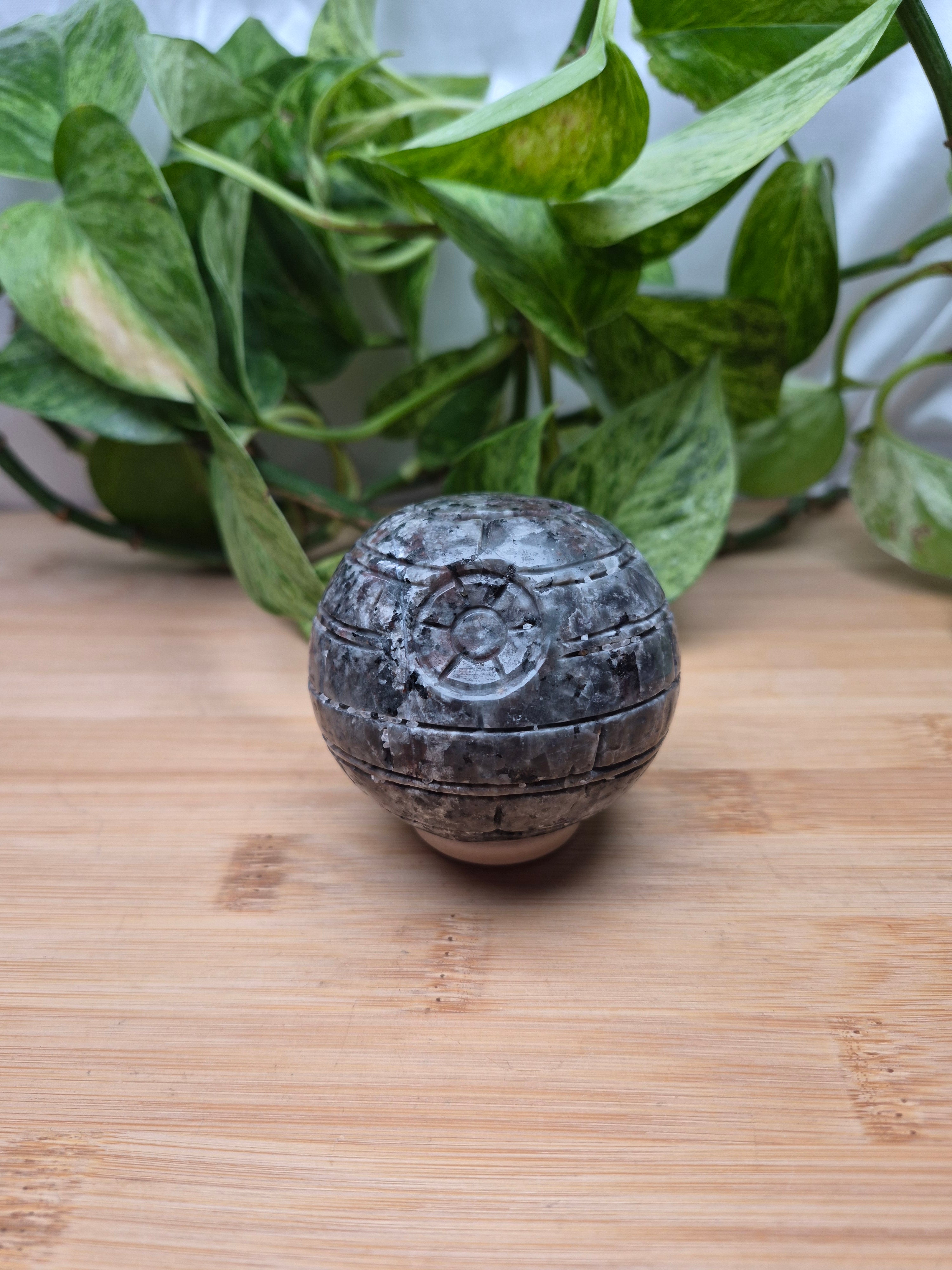 YOOPERLITE DEATH STAR LG