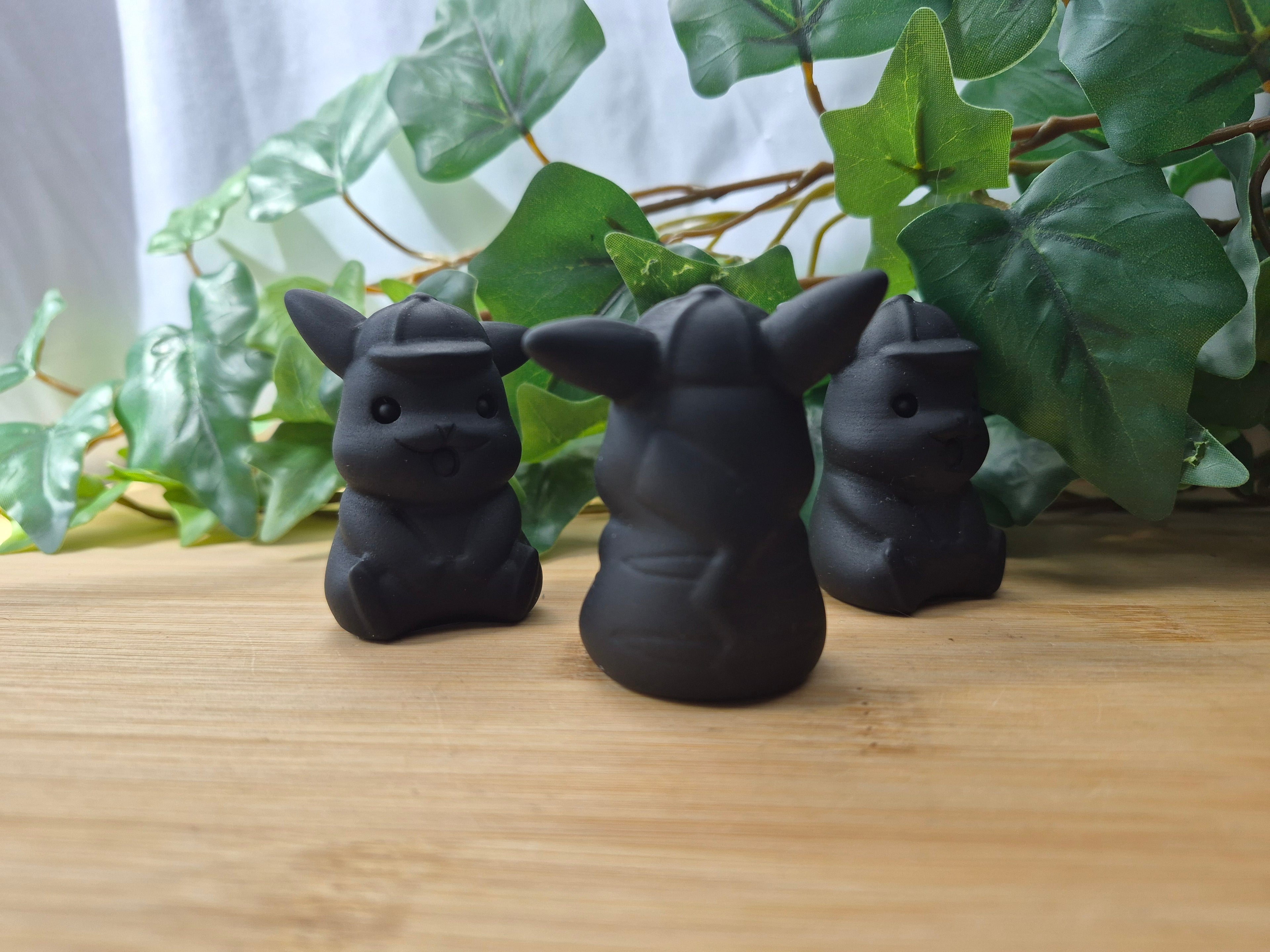 OBSIDIAN PIKACHU WITH HAT