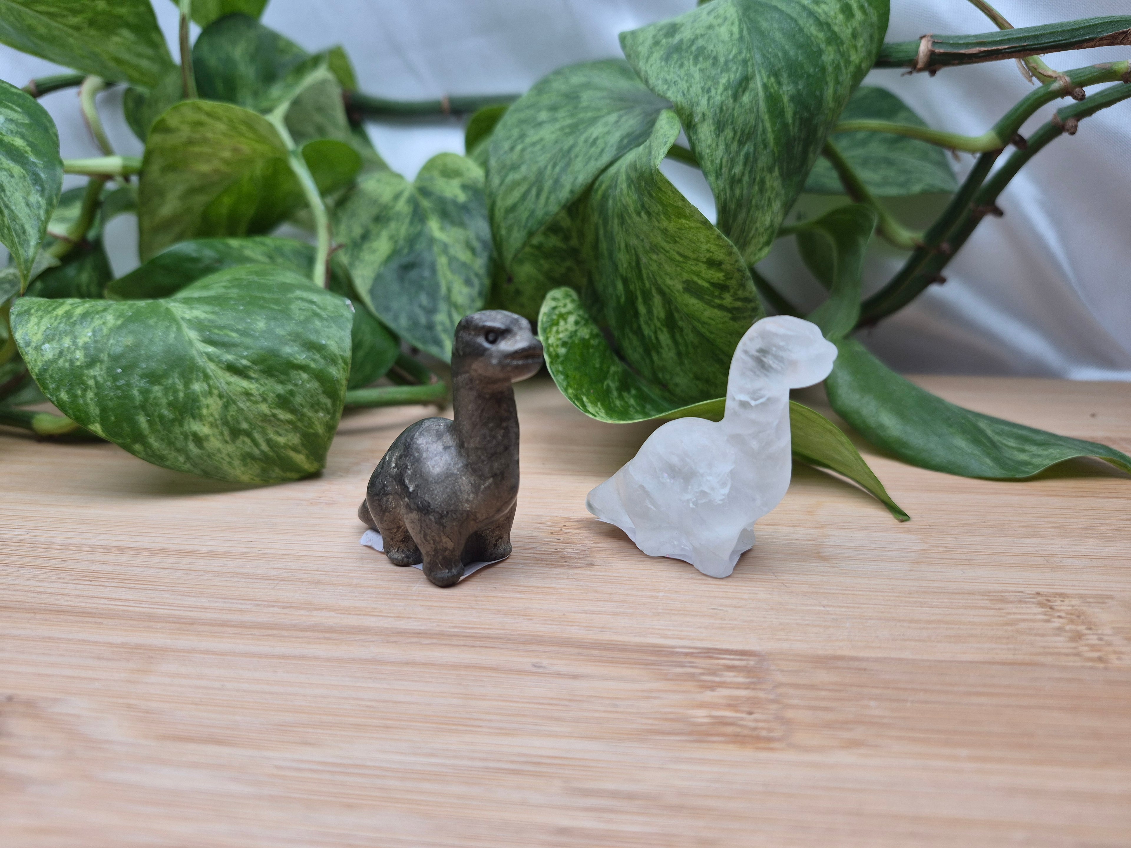 MIXED CRYSTAL DINOSAUR