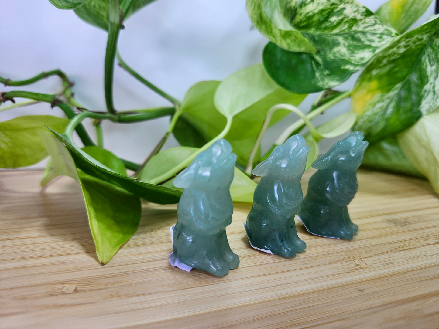 GREEN AVENTURINE SITTING WOLF