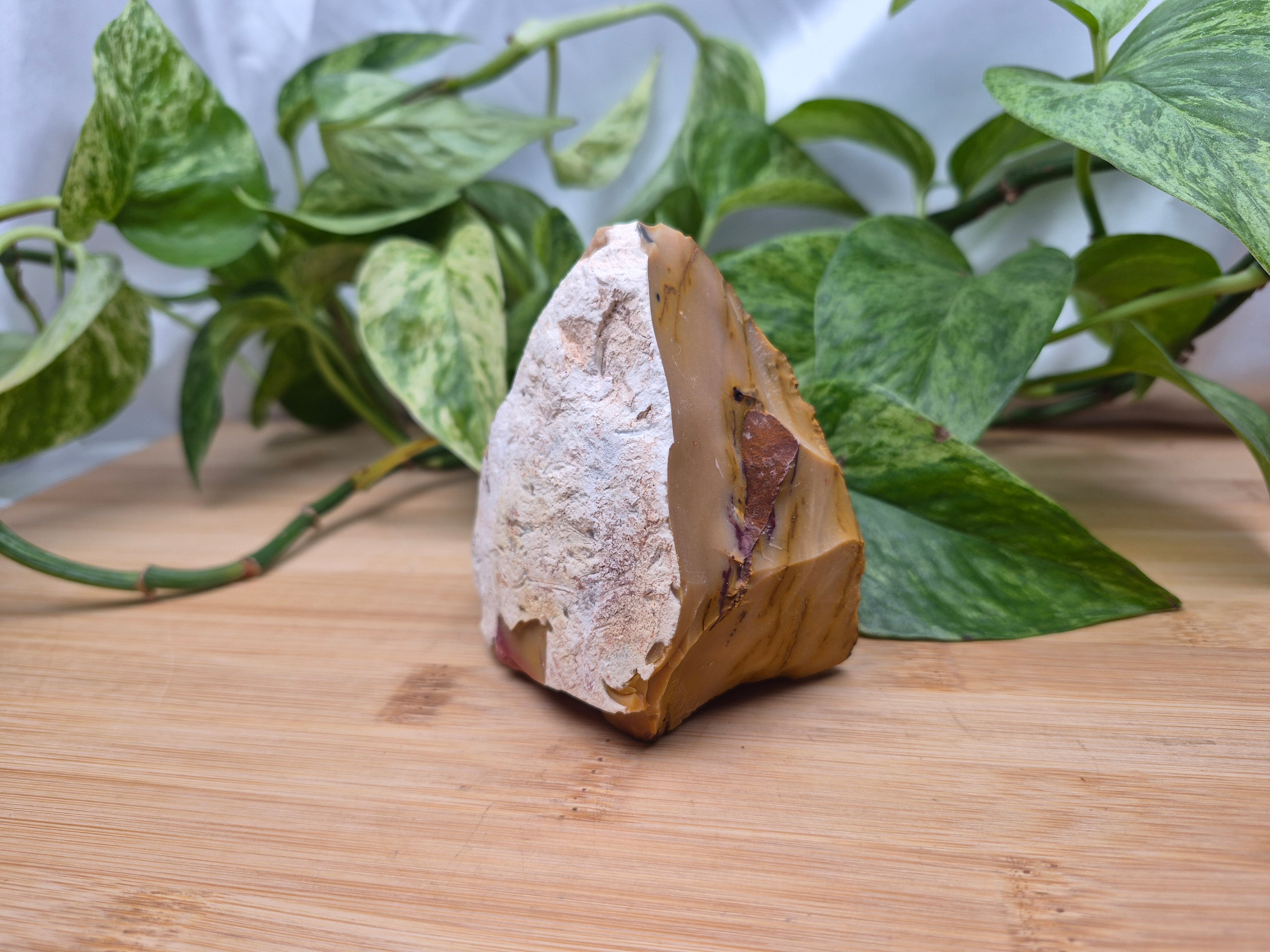 MOOKAITE ROUGH CHUNK