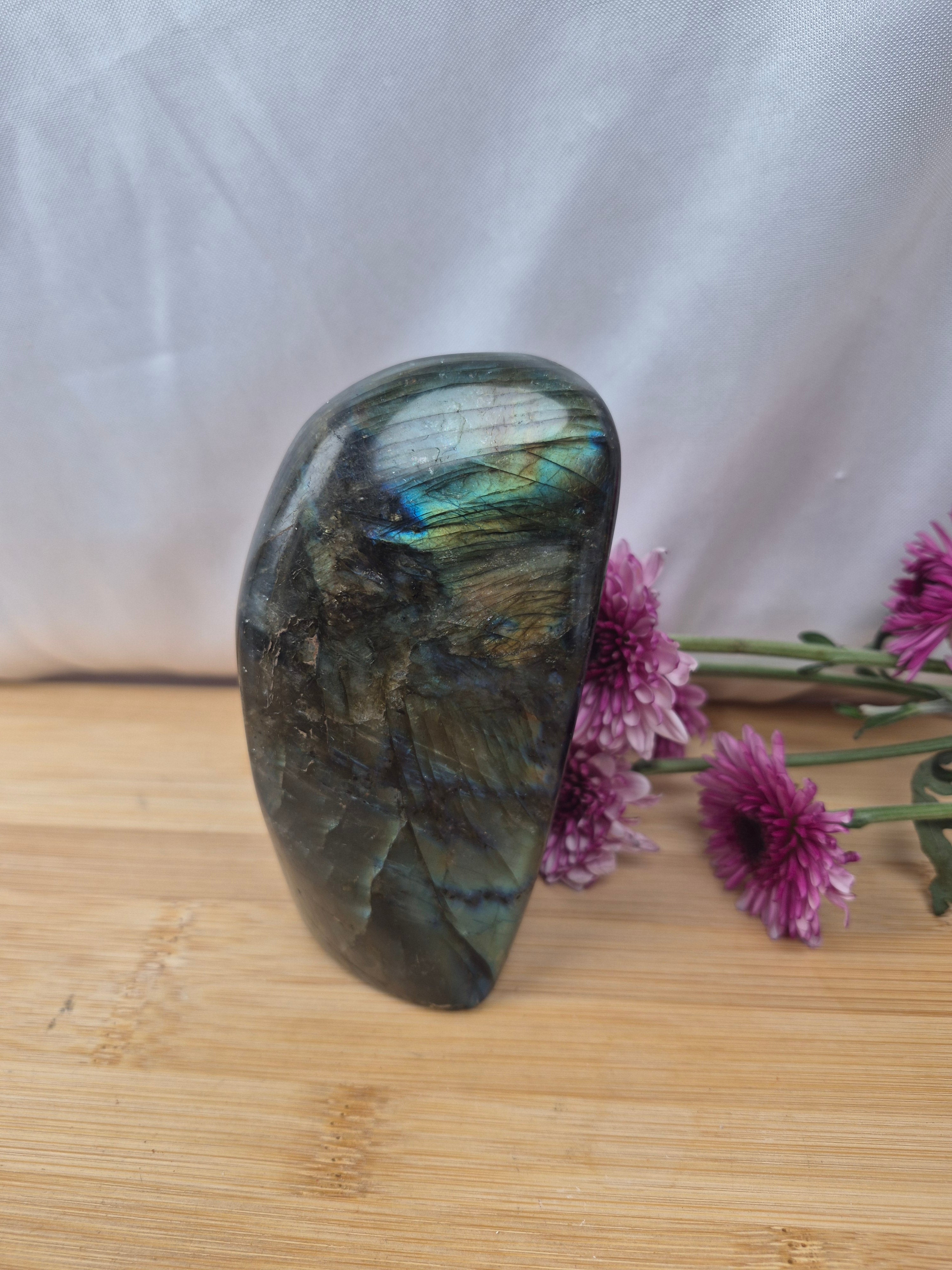 LABRADORITE FREEFORM 3