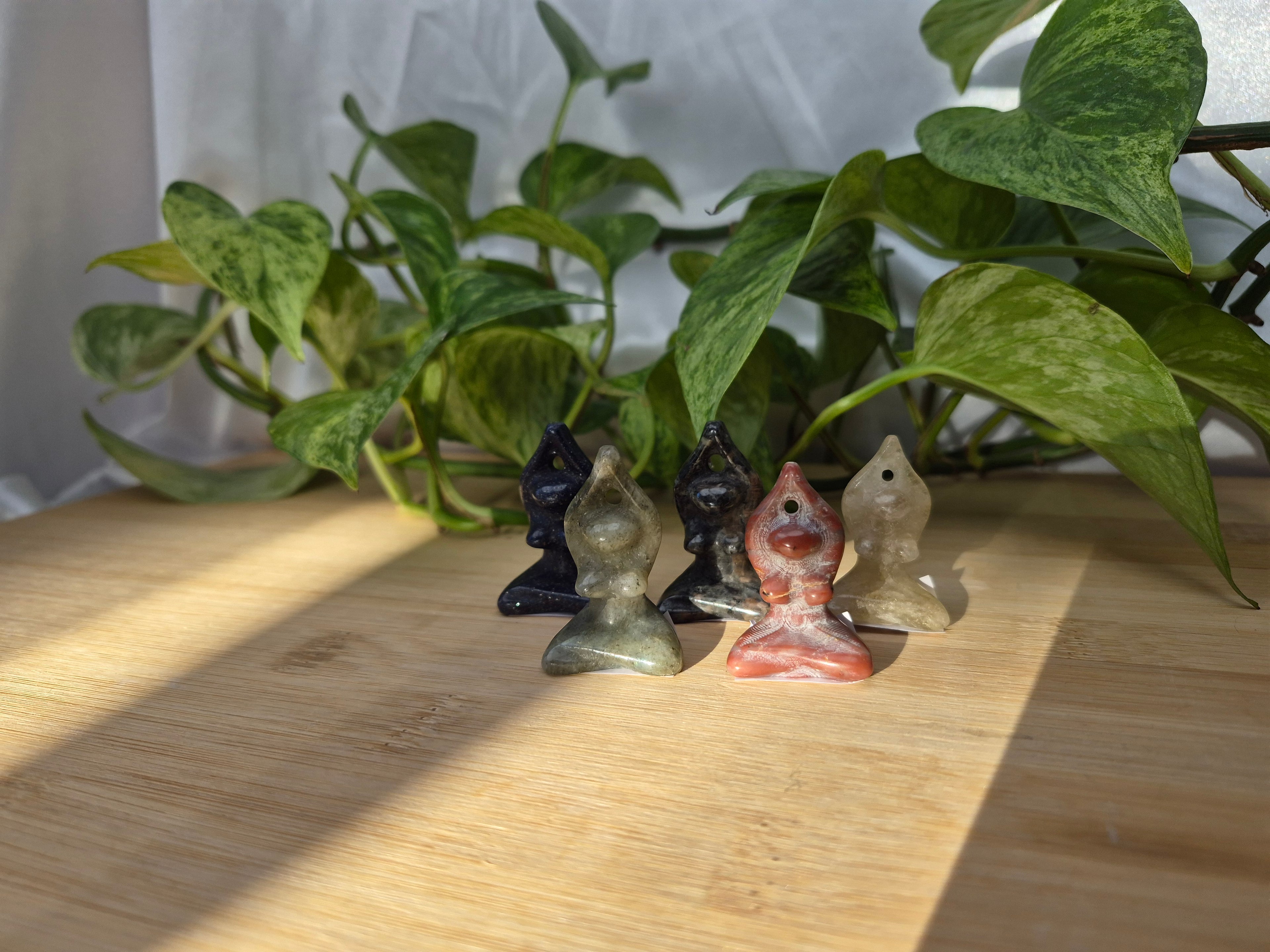 MIXED CRYSTAL YOGA LADY