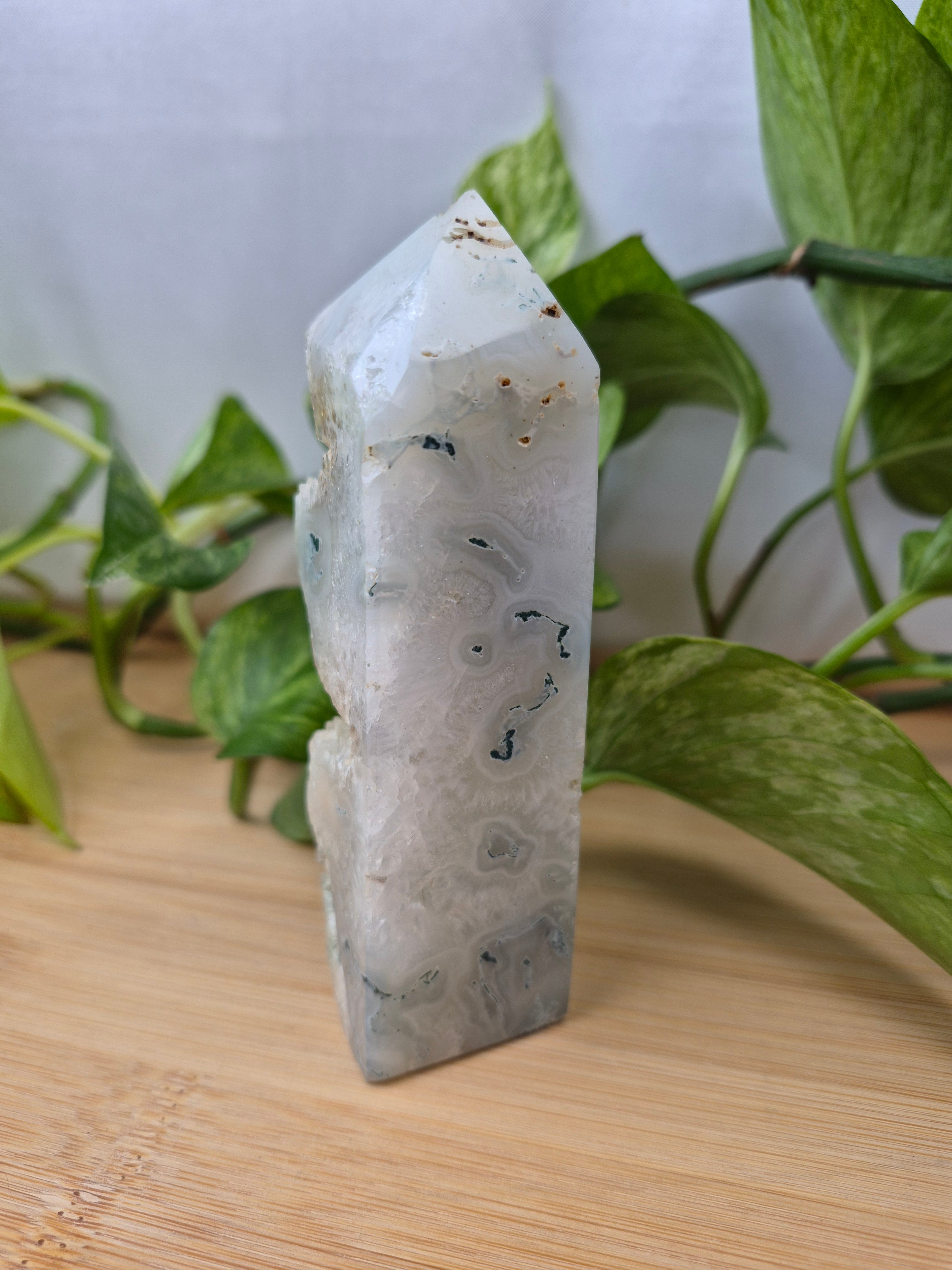 MOSS AGATE TOWER