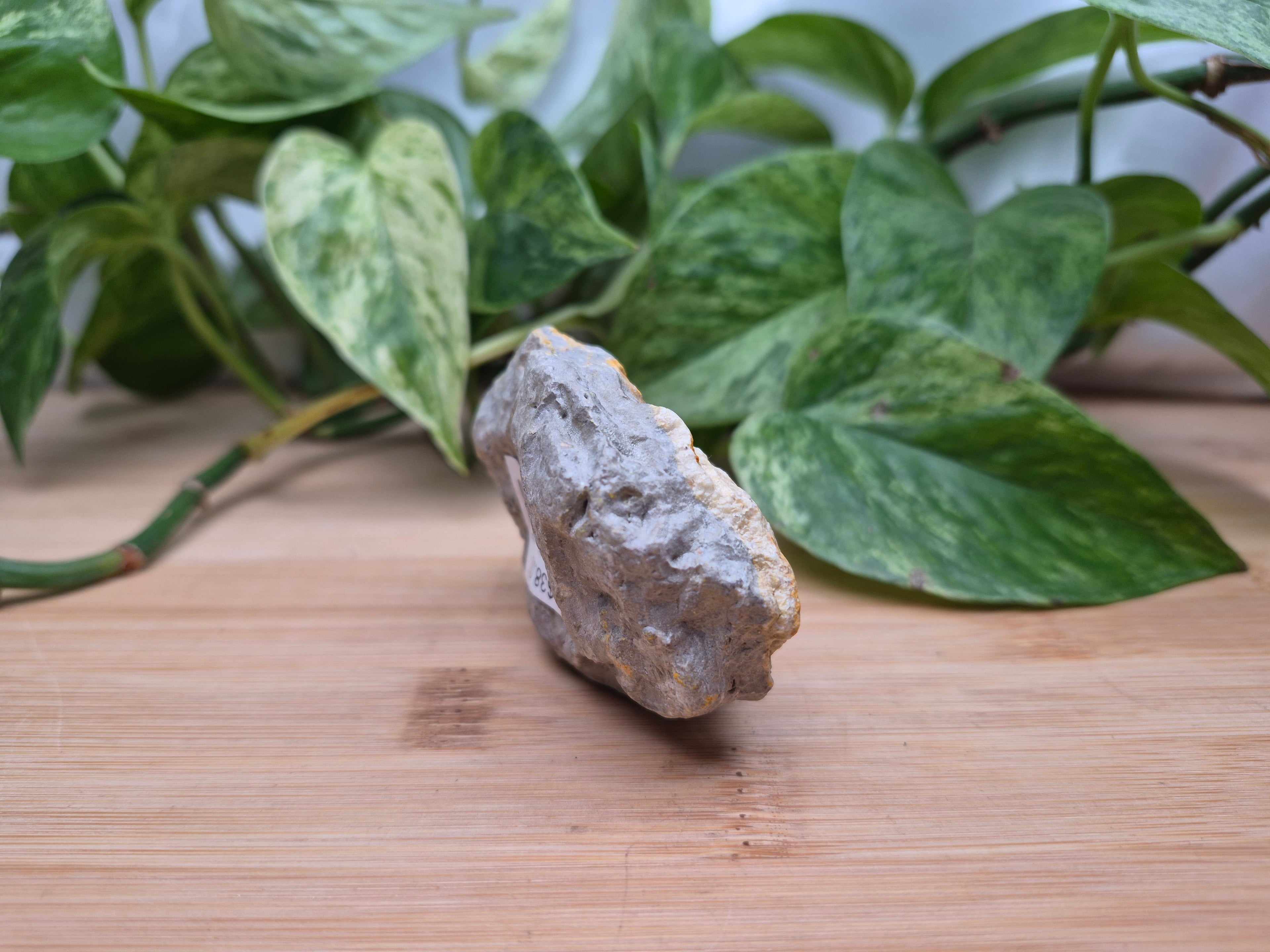 BUMBLEBEE JASPER ROUGH CHUNK