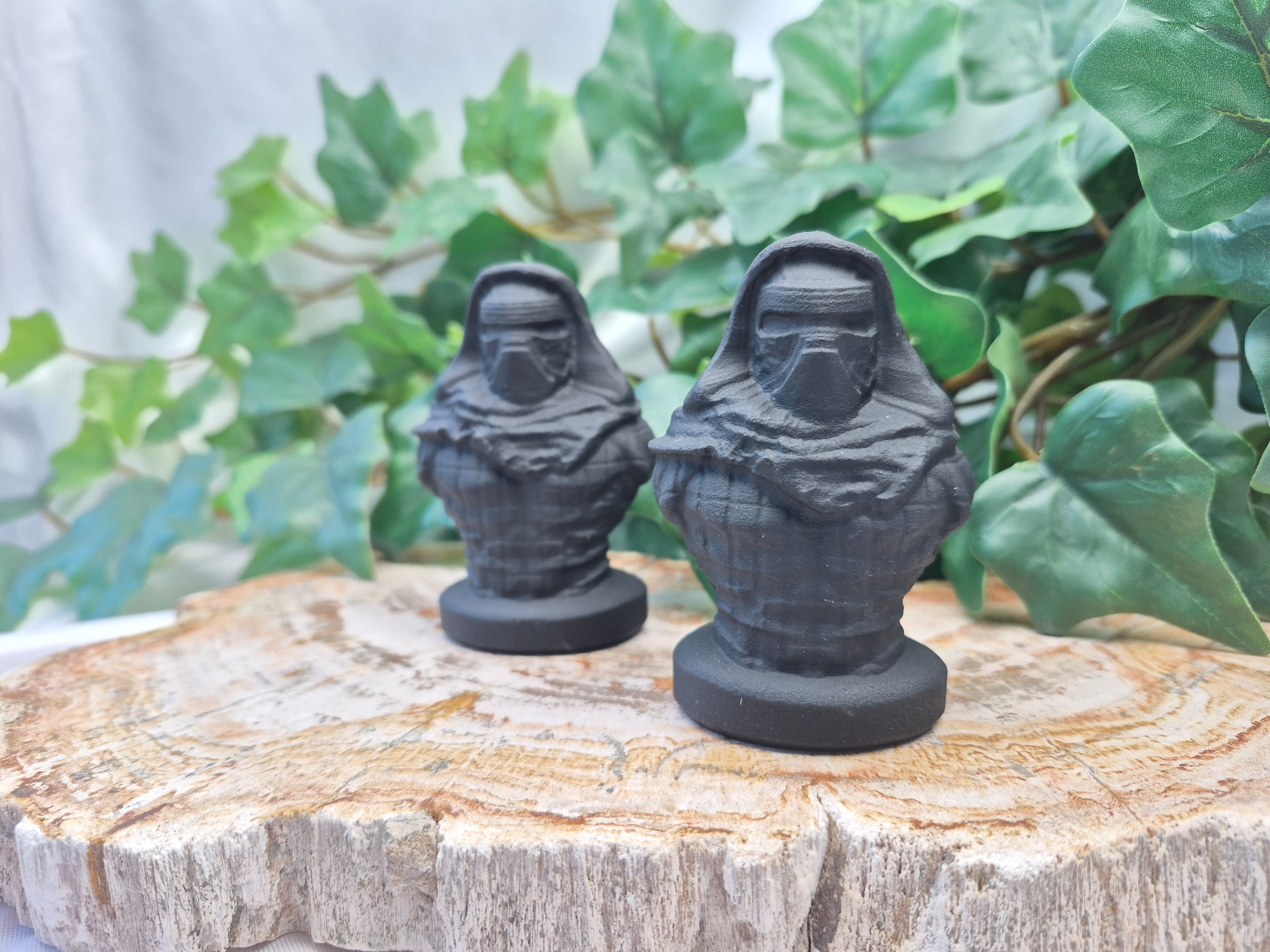 OBSIDIAN KYLO REN BUST