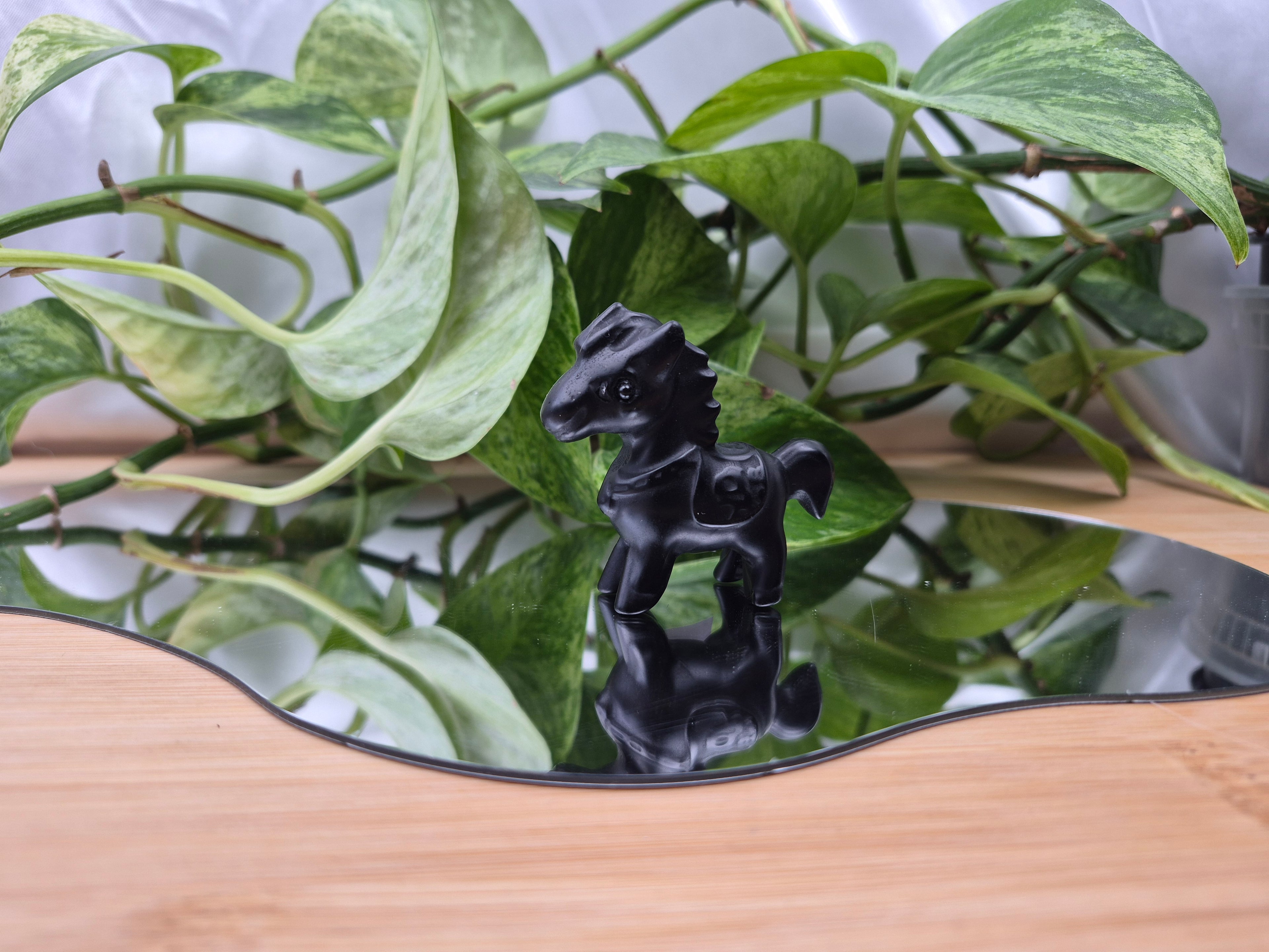 OBSIDIAN HORSE WITH SADDLE