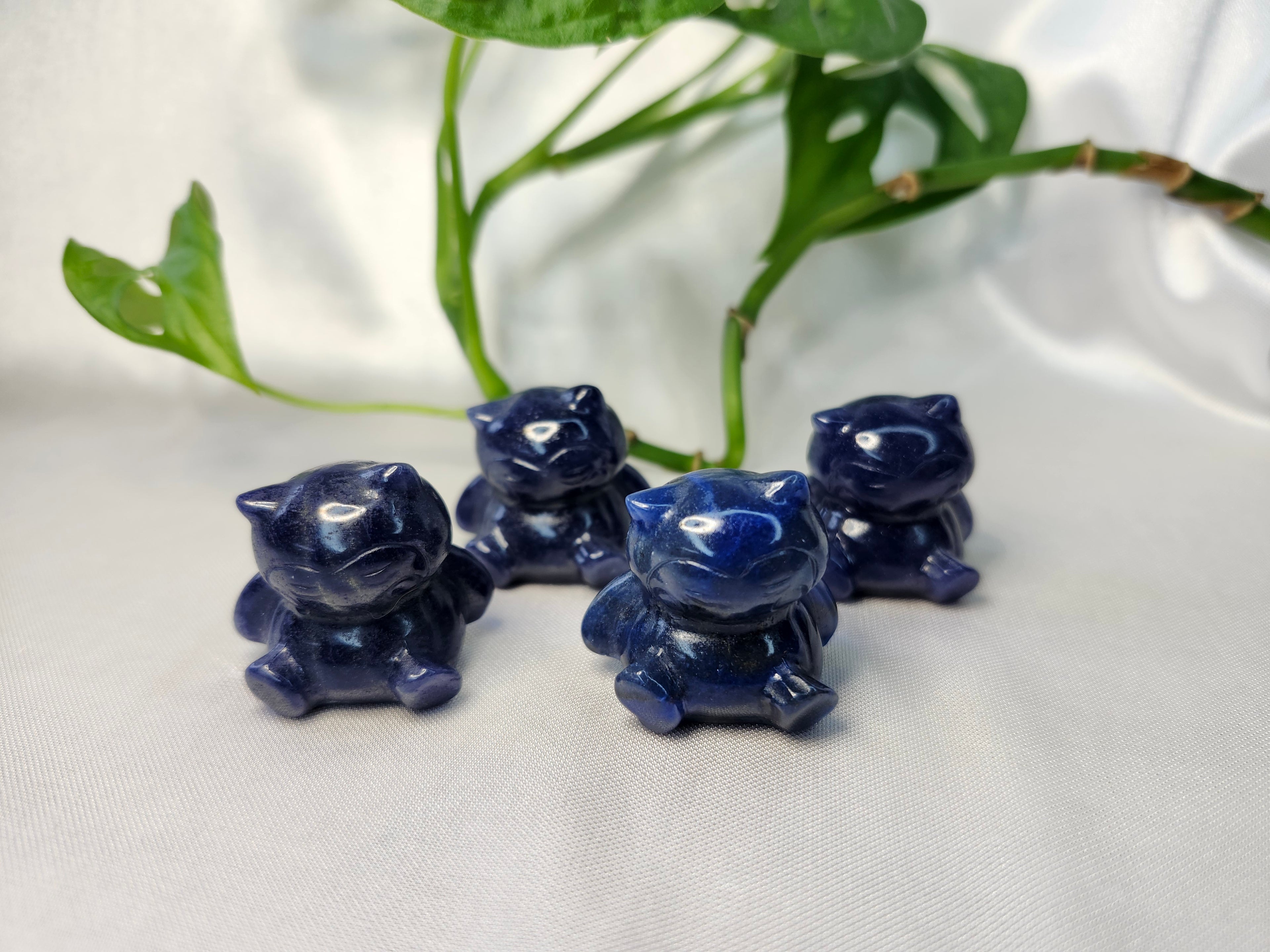 BLUE AVENTURINE SITTING SNORLAX