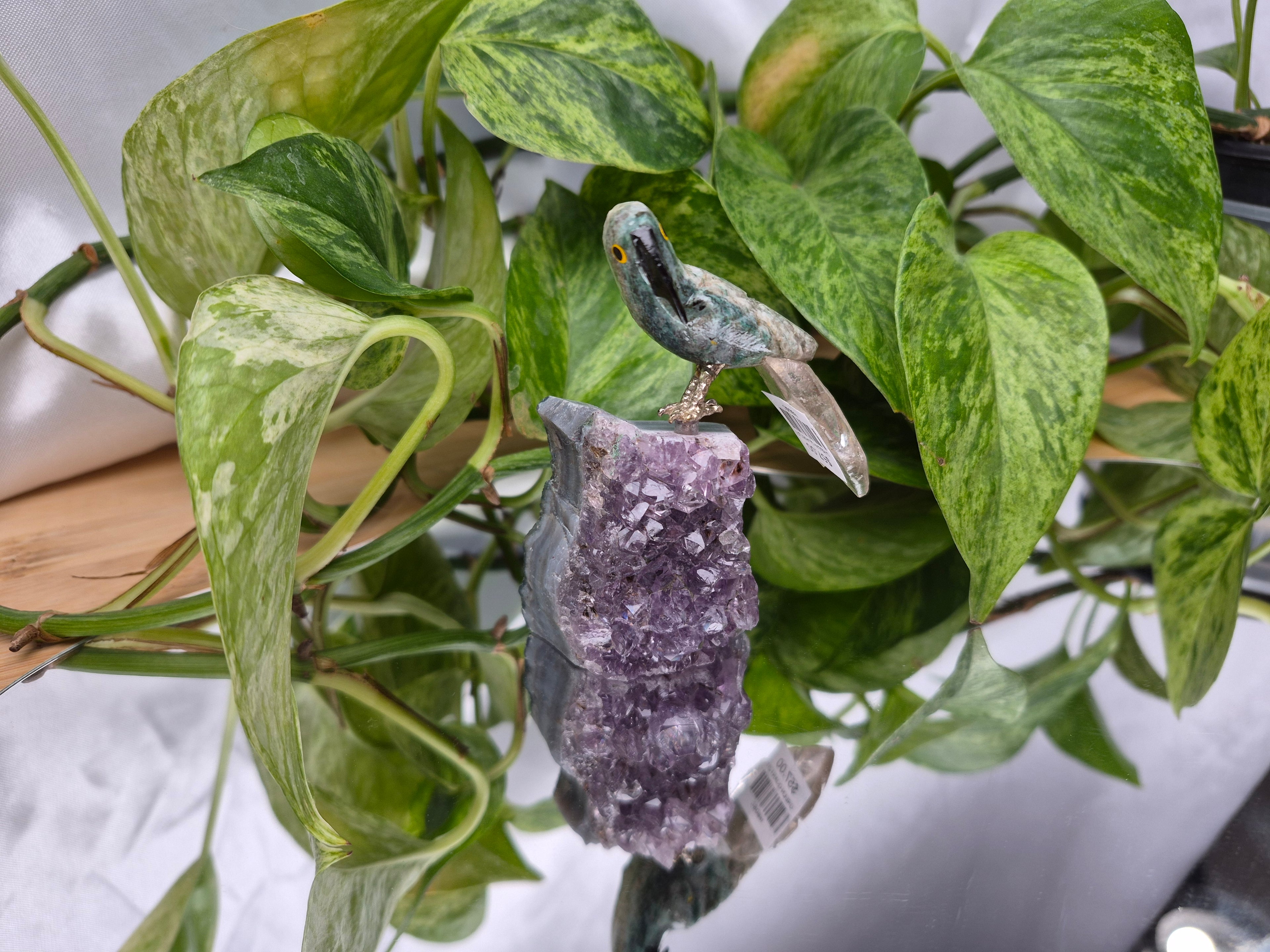 GREEN QUARTZITE PARROT ON AMETHYST BASE