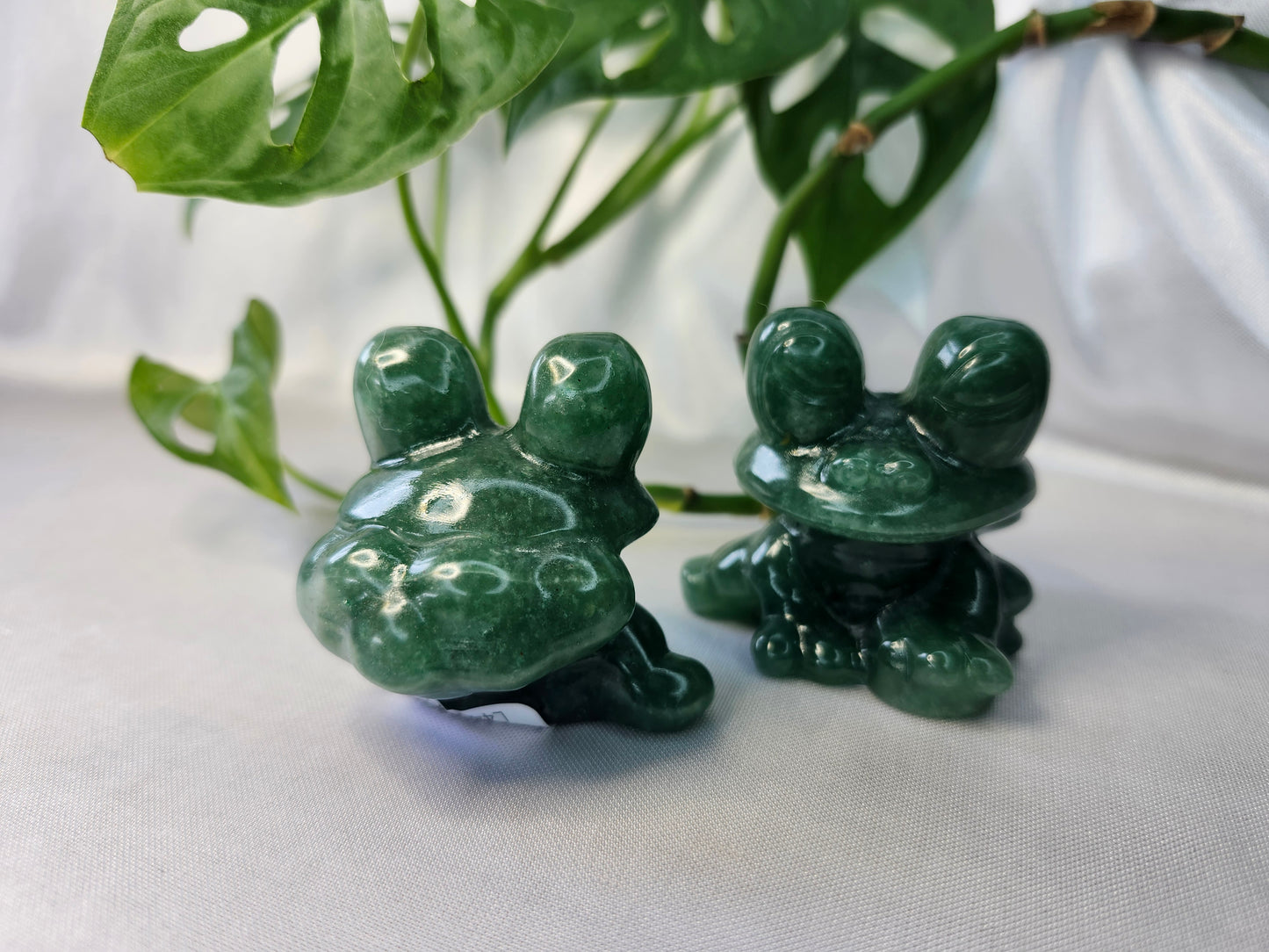 GREEN AVENTURINE FROAGIE