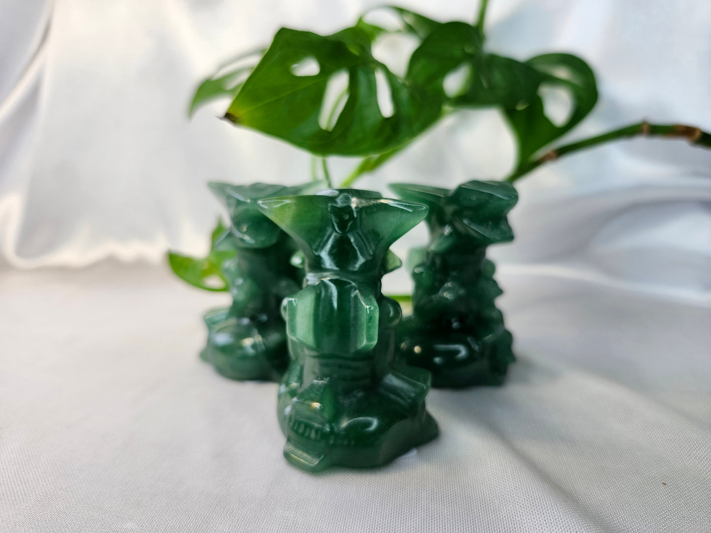 GREEN AVENTURINE RAYQUAZA (POKEMON)
