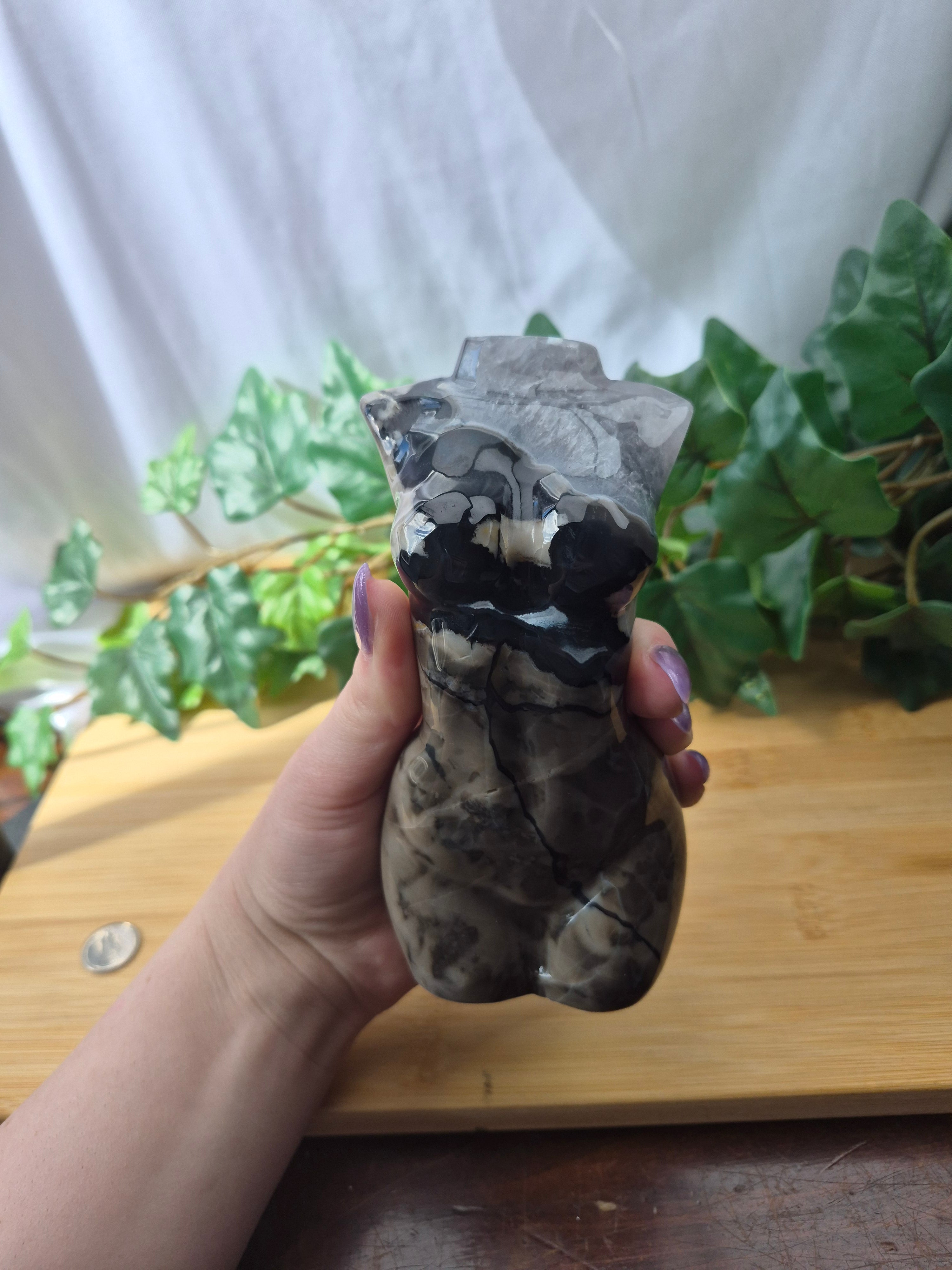 VOLCANO AGATE GODDESS BODY