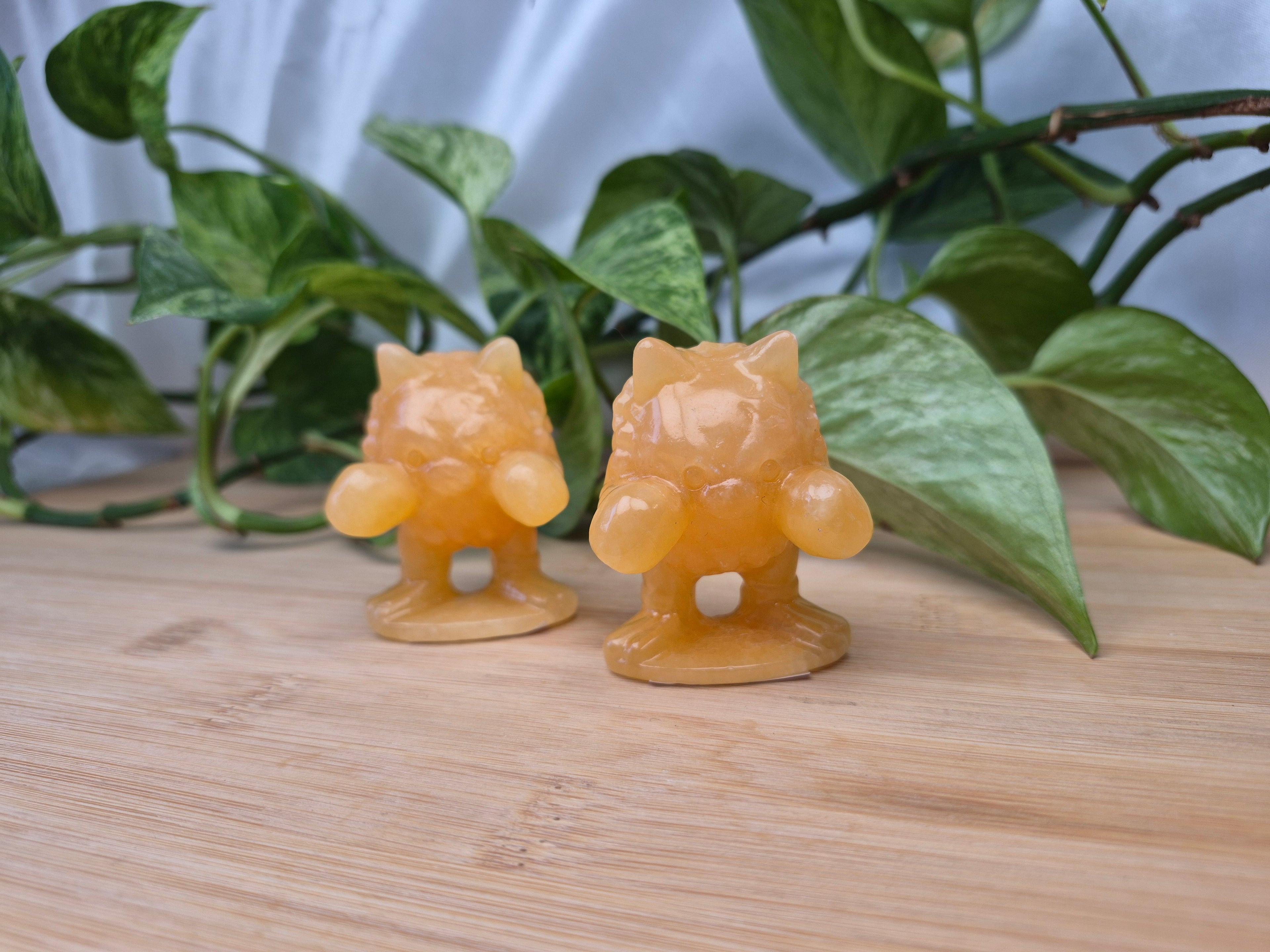 ORANGE CALCITE PRIMEAPE LG