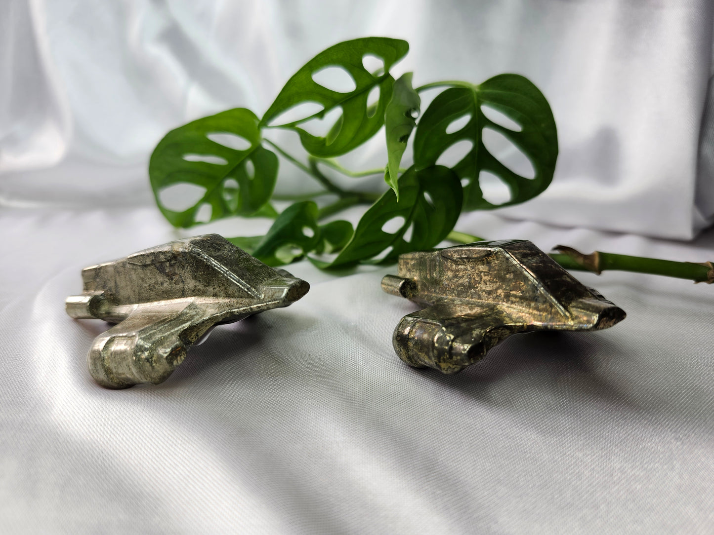 PYRITE RAZOR CREST