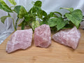 ROSE QUARTZ SM ROUGH CHUNK 301g - 625g