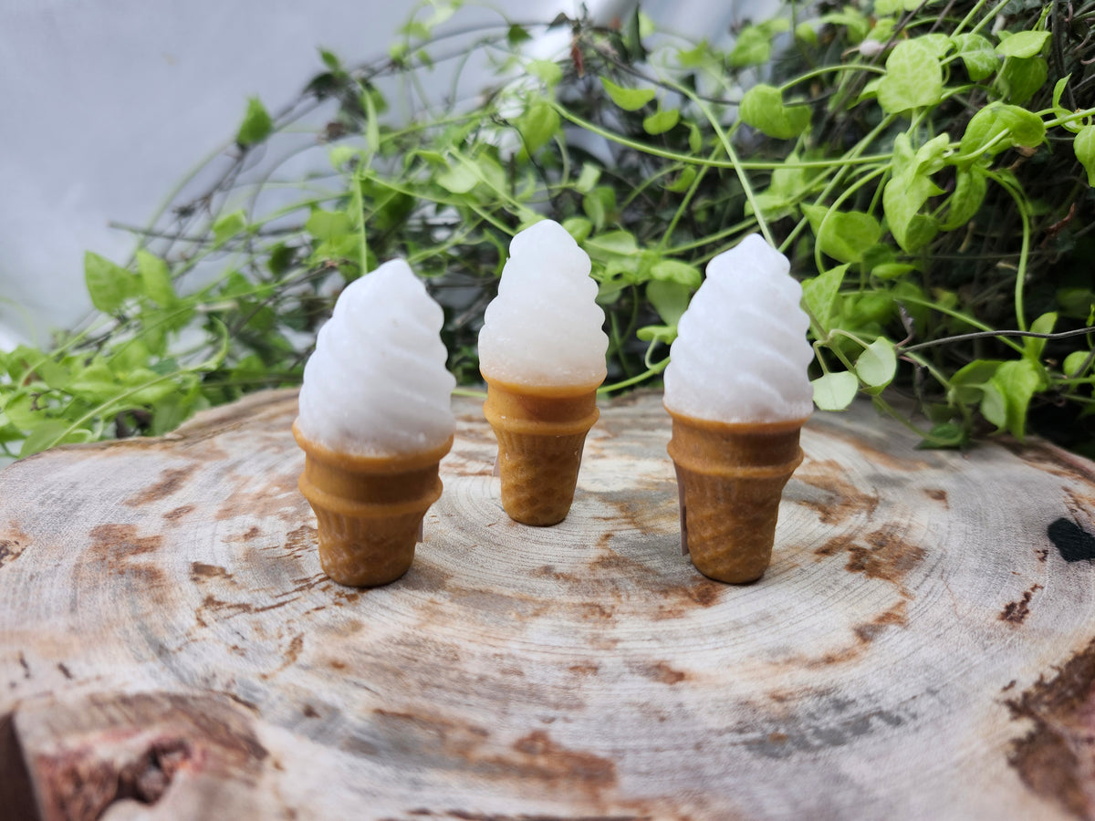 JASPER AND MARBLE ICE CREAM CONE
