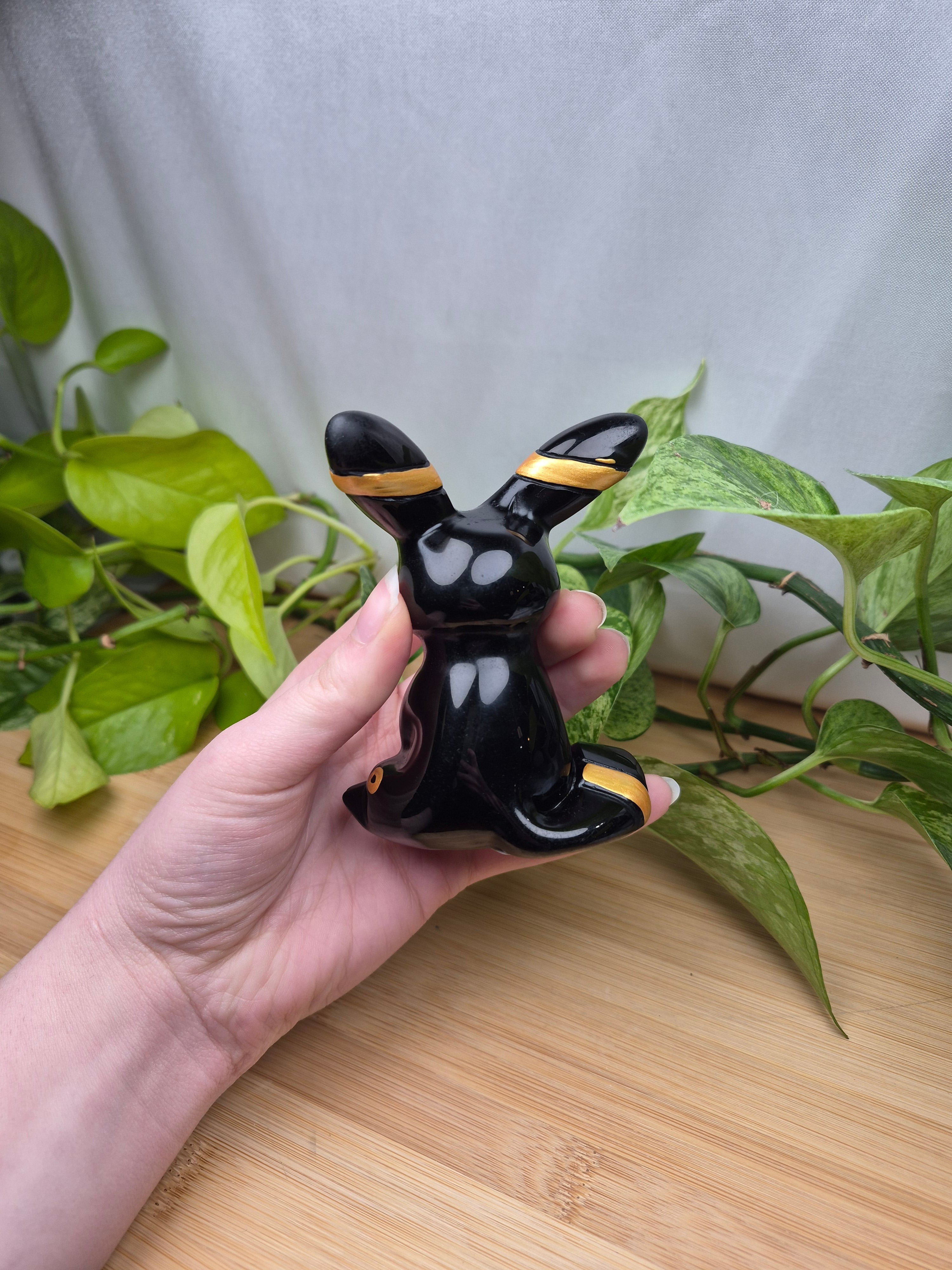 OBSIDIAN UMBREON XL SITTING