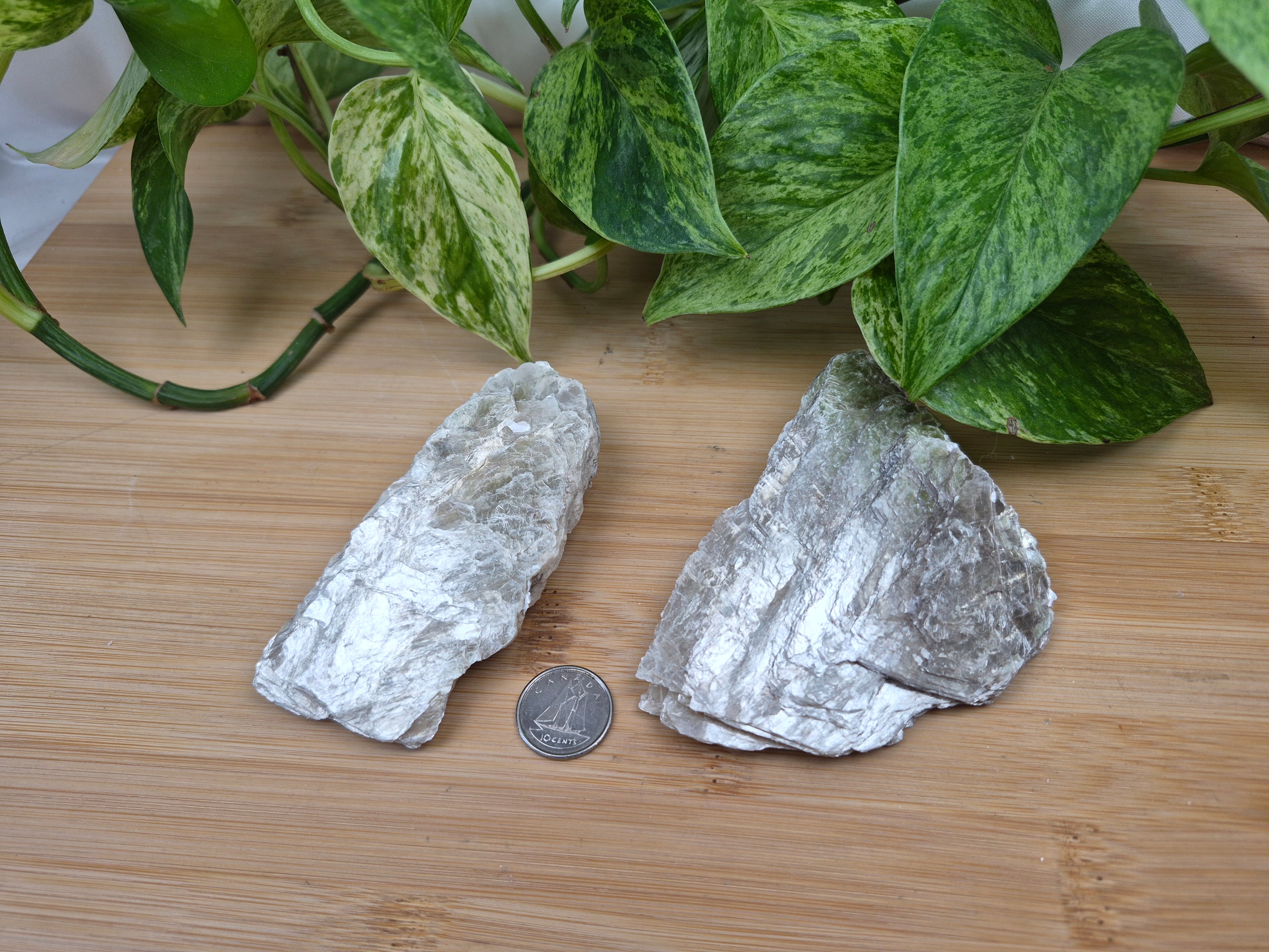 GOLDEN MICA ROUGH CHUNK