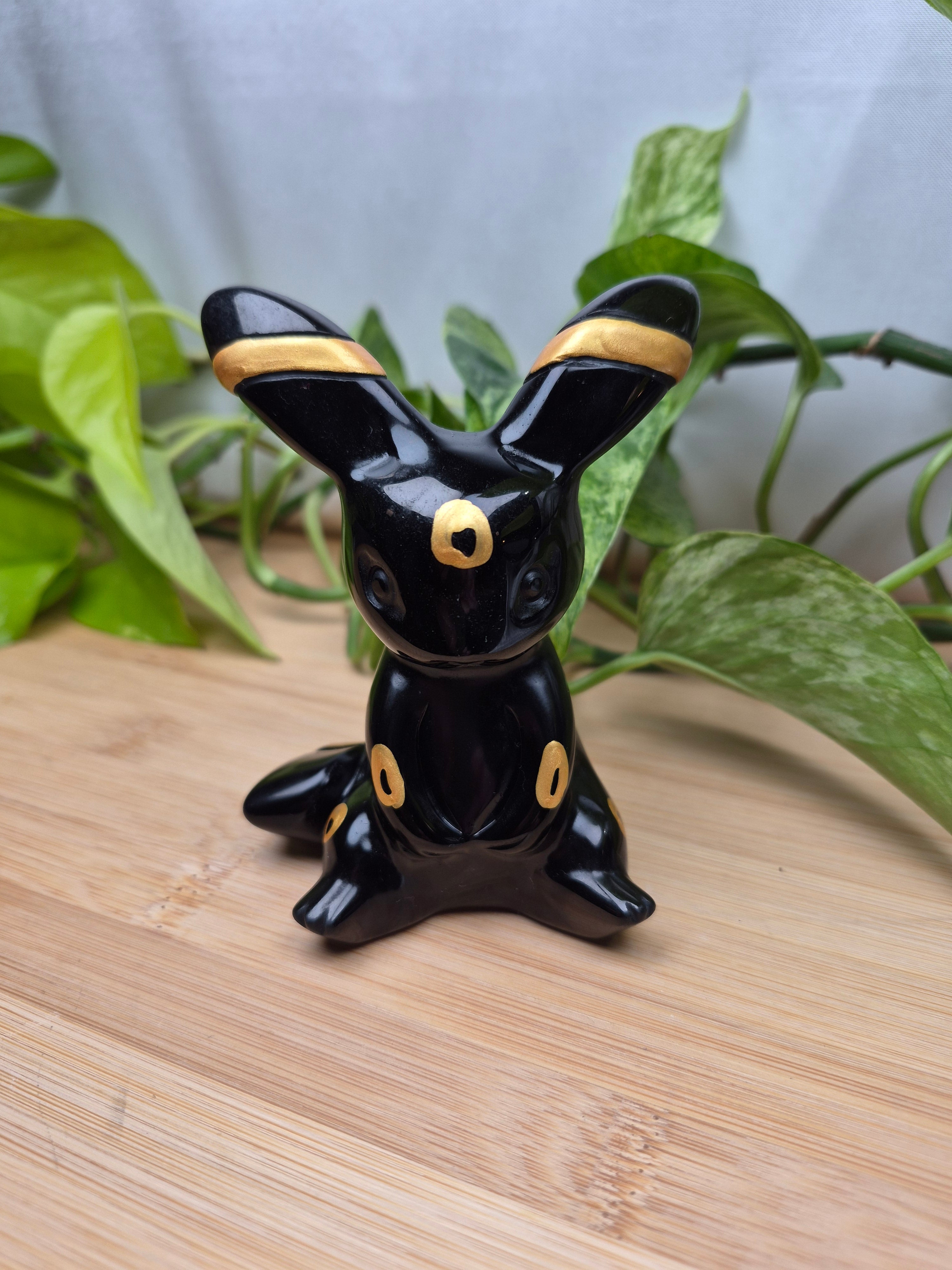 OBSIDIAN UMBREON XL SITTING