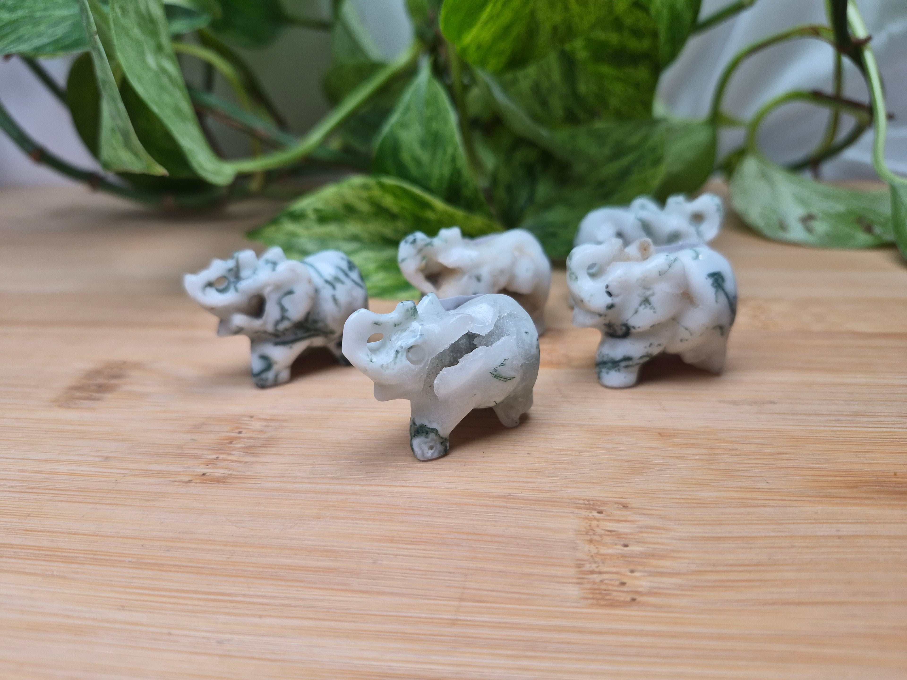 MOSS AGATE ELEPHANT