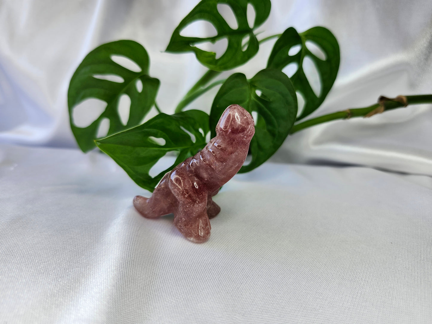 STRAWBERRY QUARTZ SM DICK-A-SAURUS