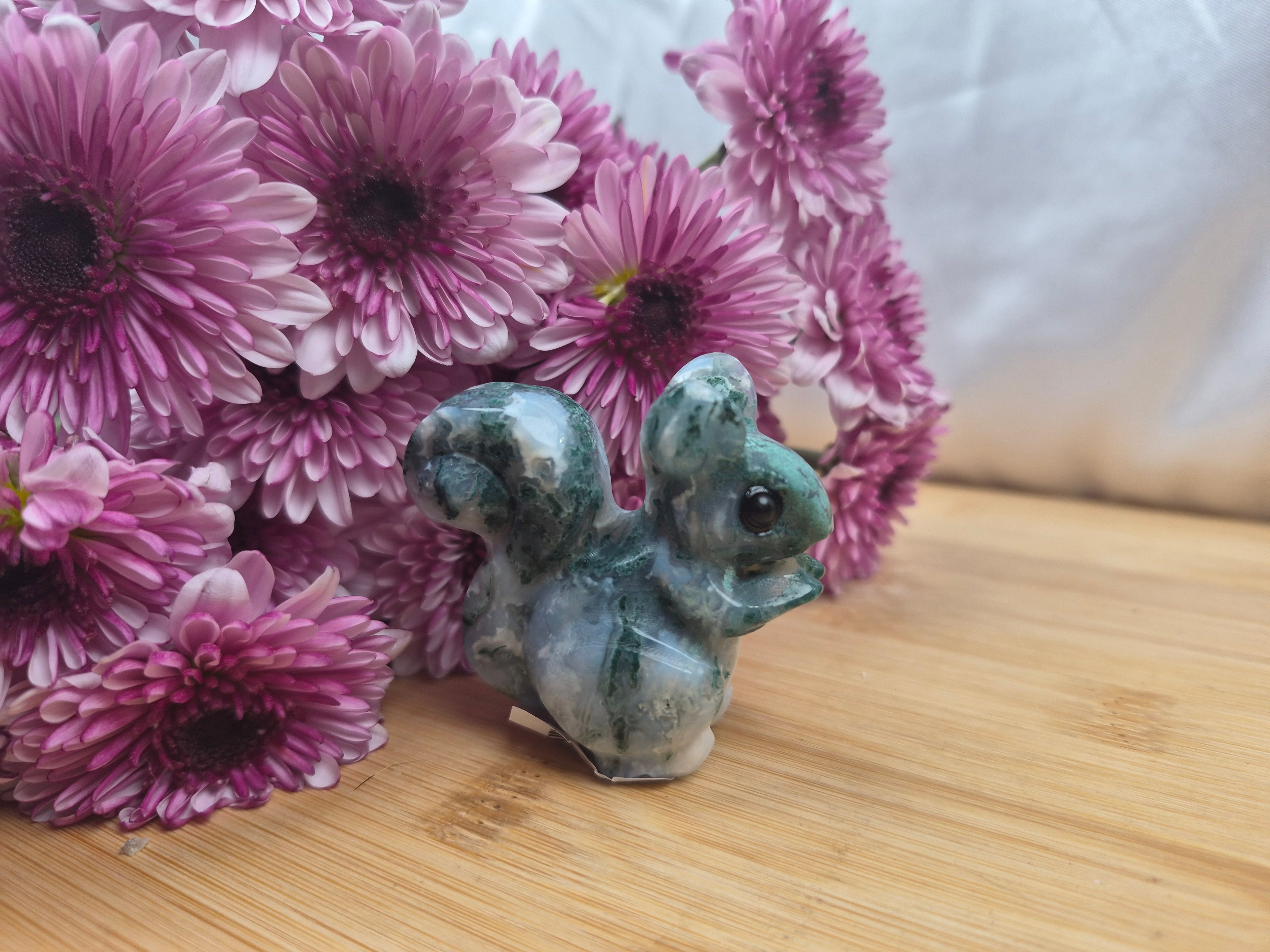 MOSS AGATE SQUIRREL