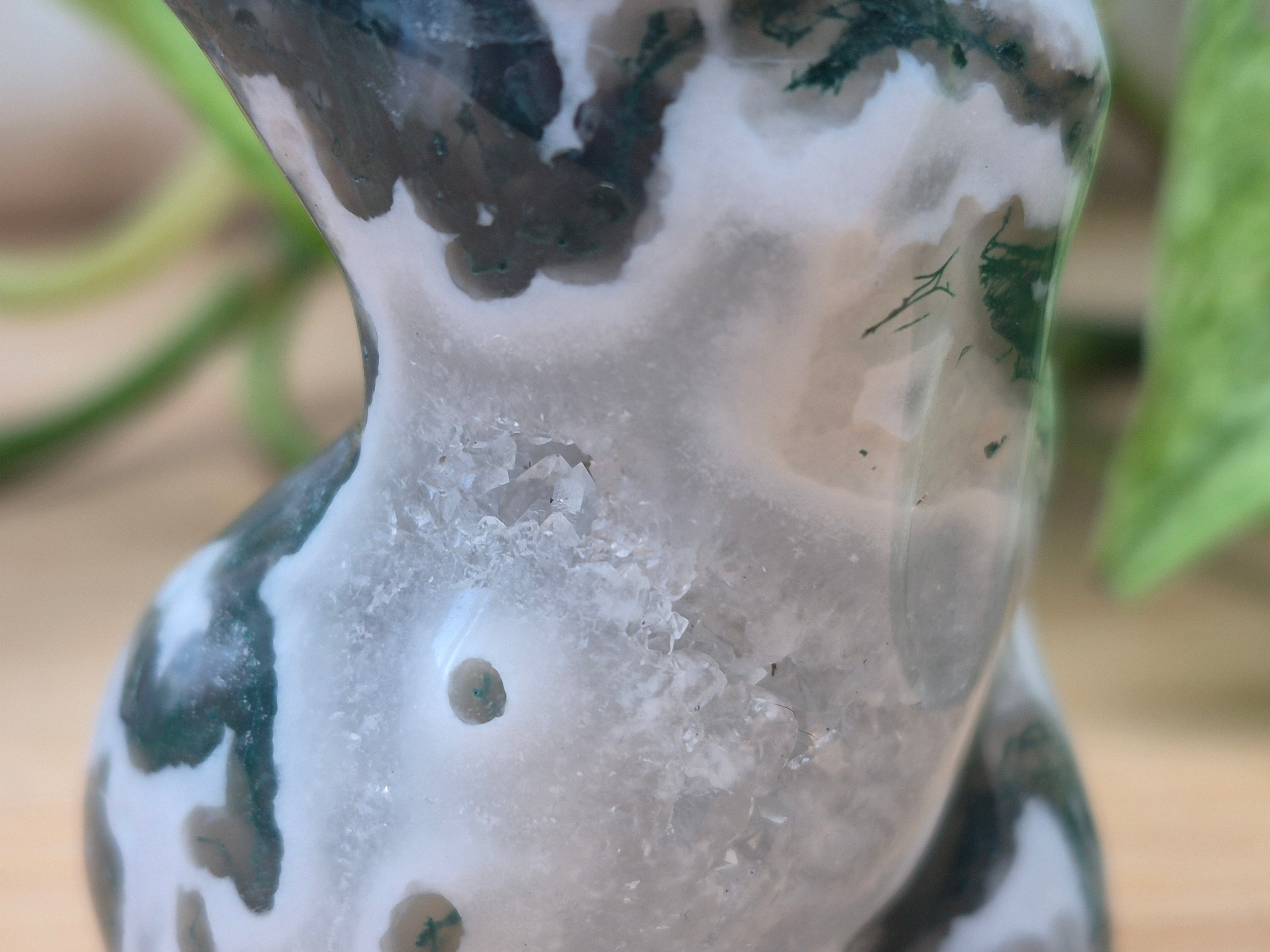 MOSS AGATE GODDESS BODY
