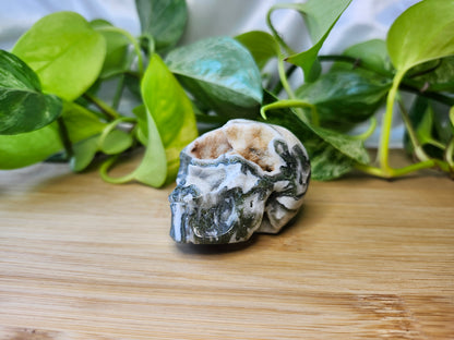 MOSS AGATE SKULL