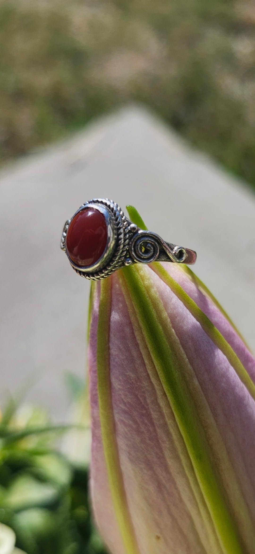 S7.25 CARNELIAN RING .925 STERLING SILVER