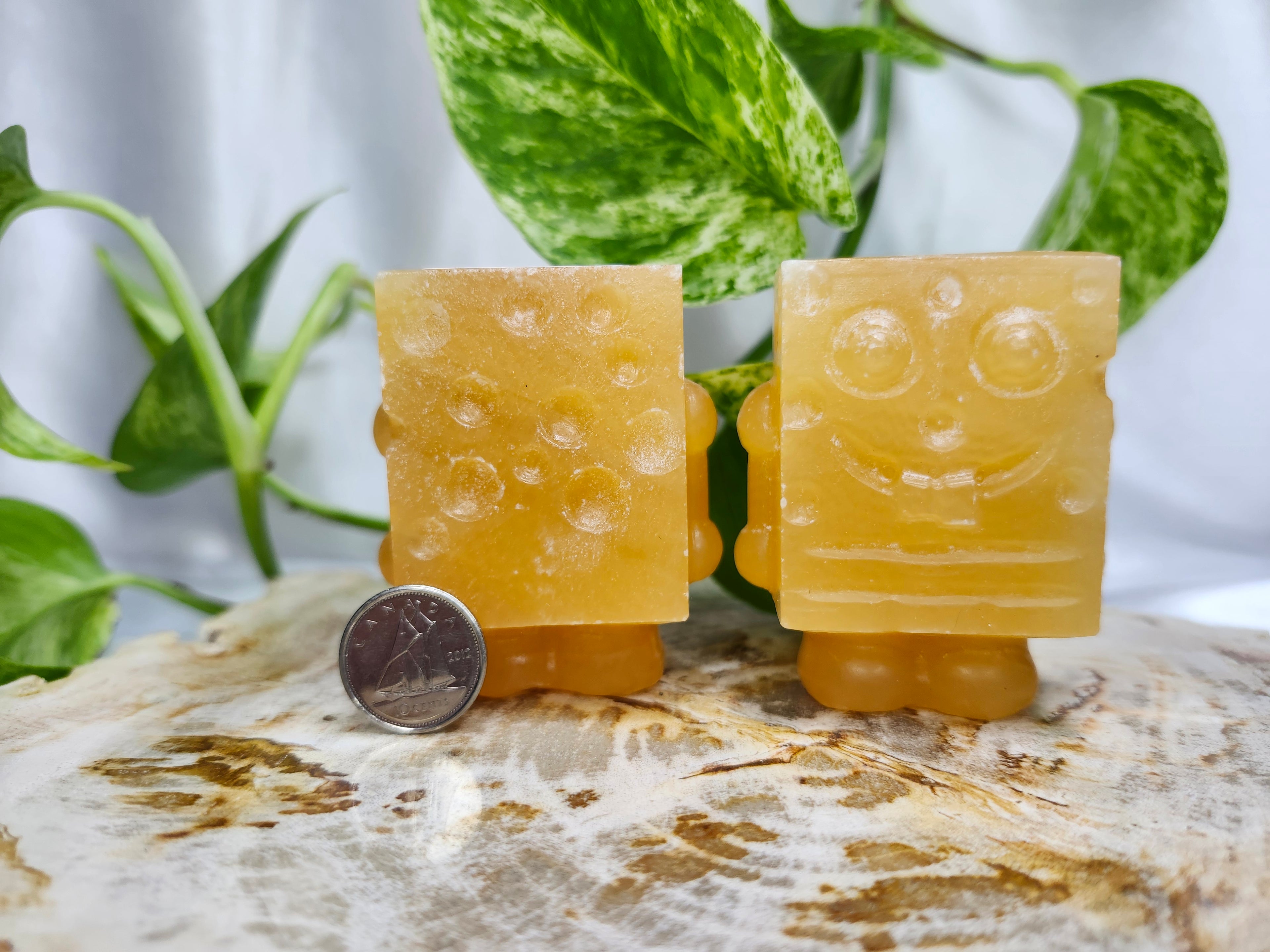 ORANGE CALCITE SPONGEBOB