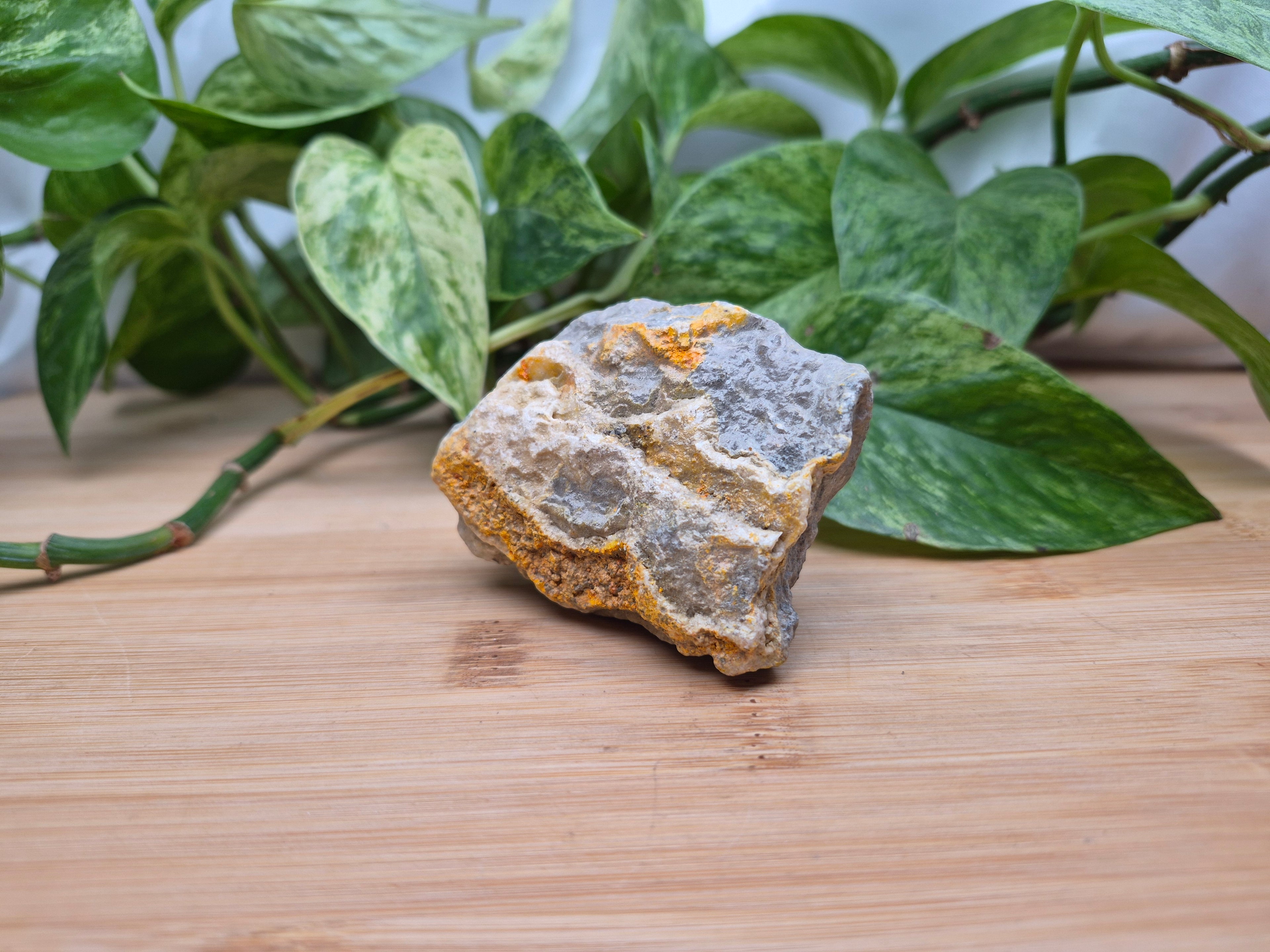 BUMBLEBEE JASPER ROUGH CHUNK
