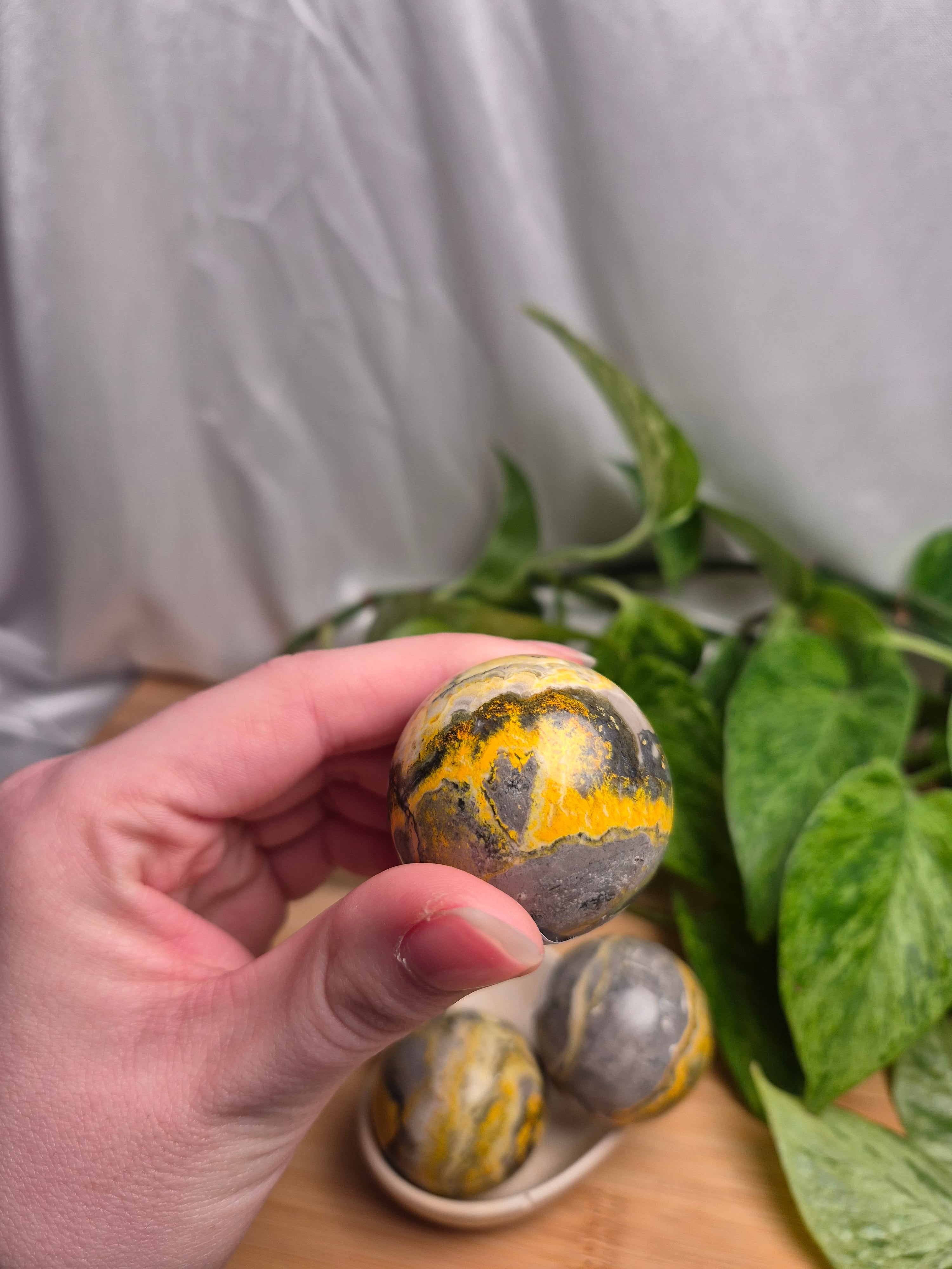 BUMBLEBEE JASPER SPHERE