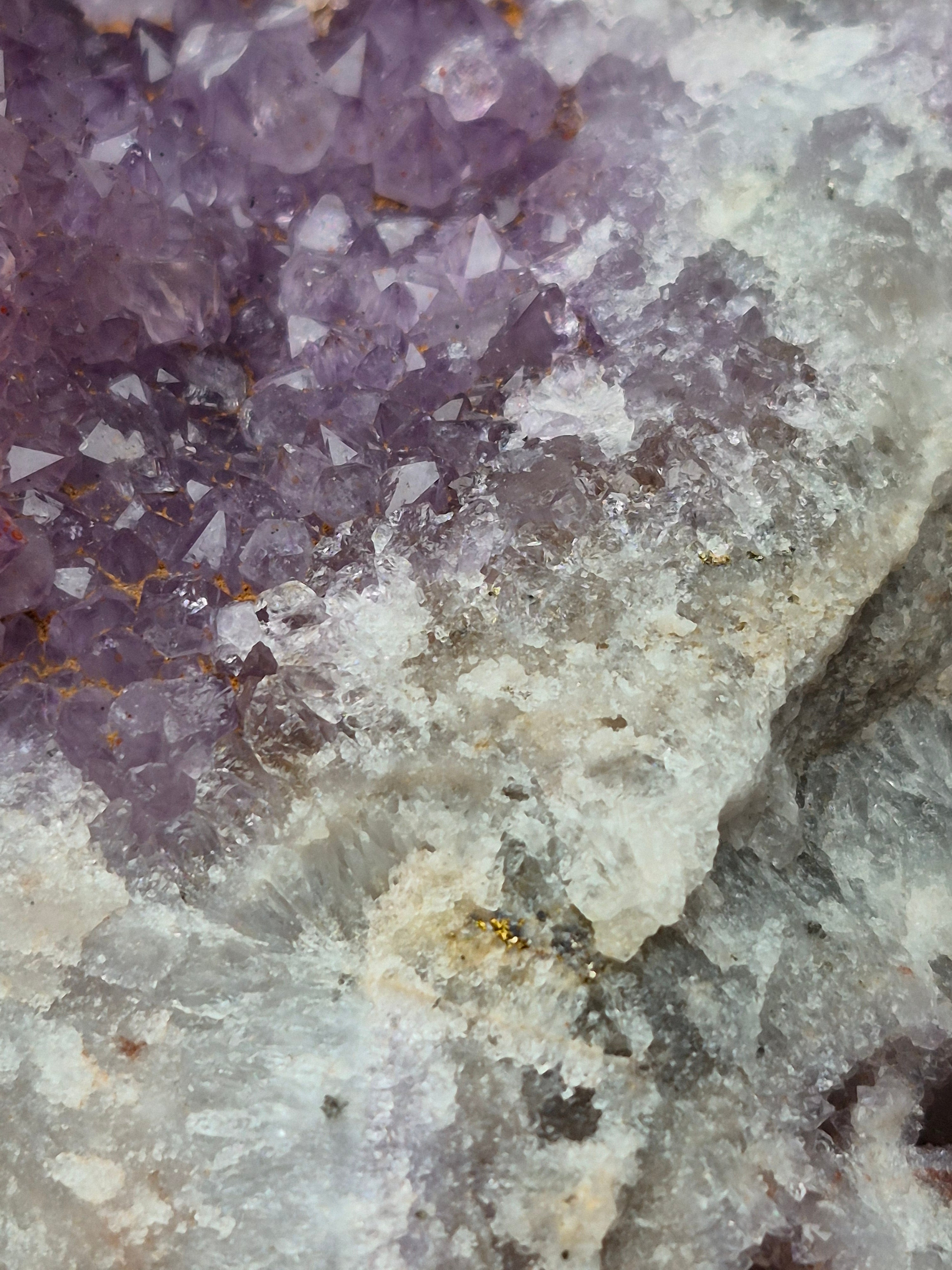 THUNDER BAY AMETHYST CHUNK 2122g