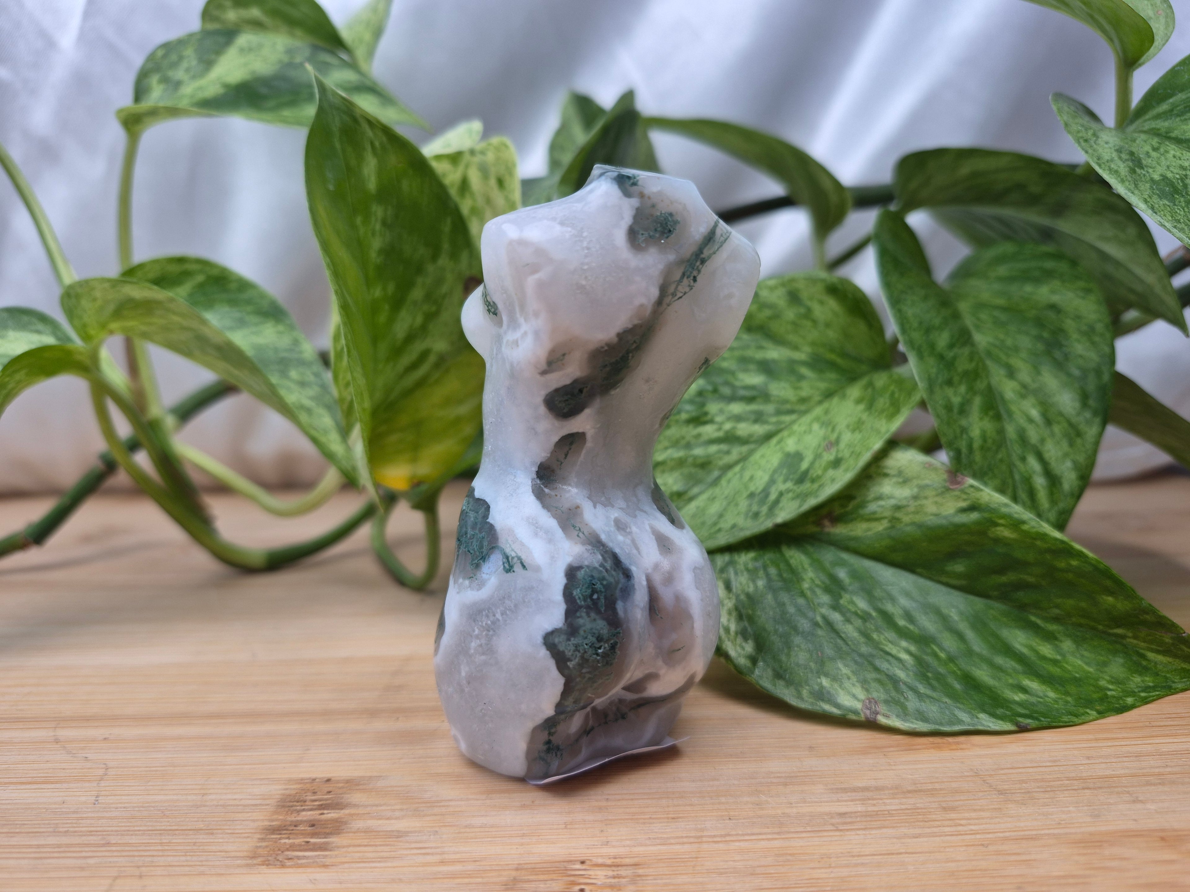 MOSS AGATE GODDESS BODY