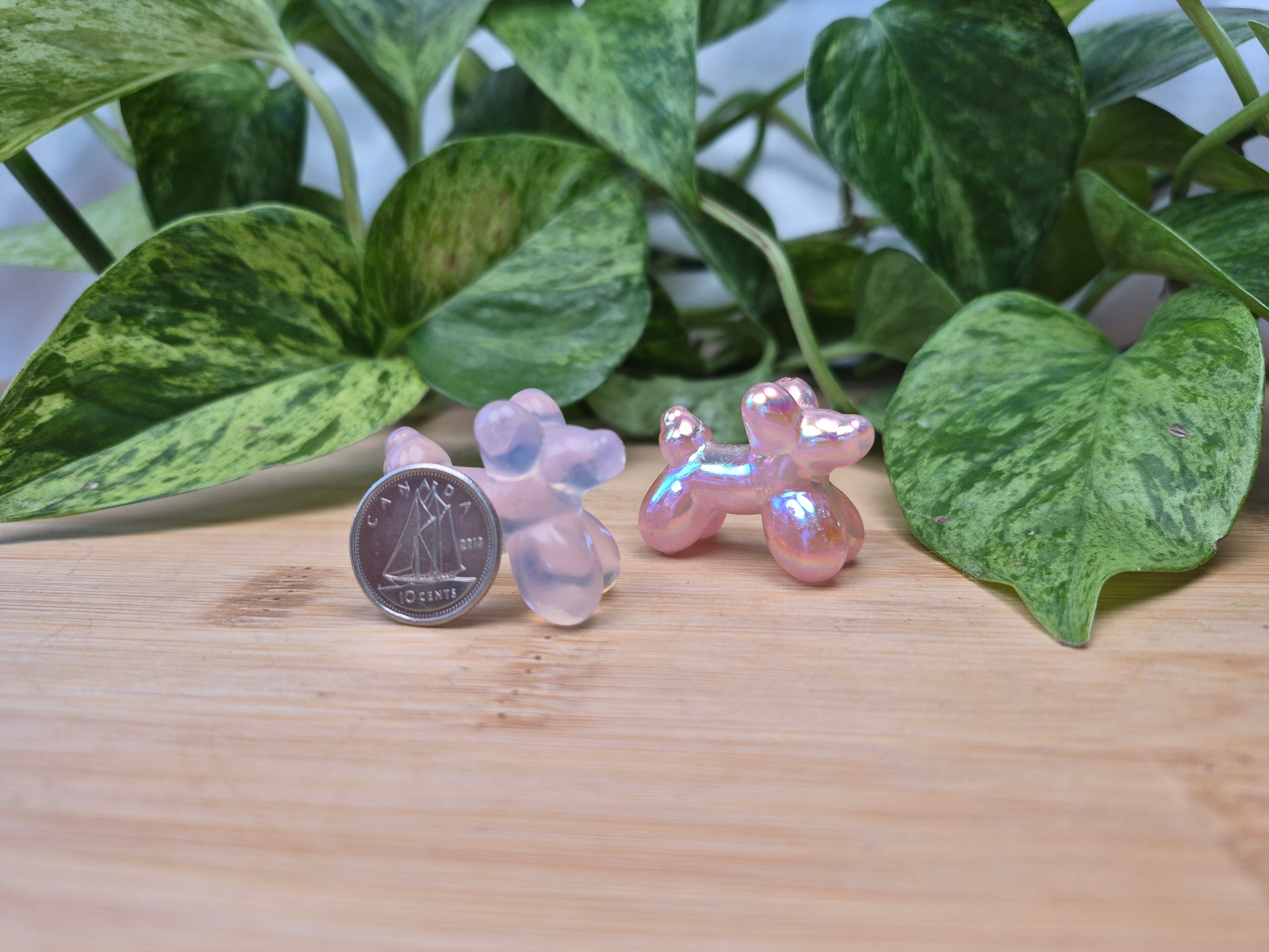 MIXED CRYSTAL BALLOON DOG