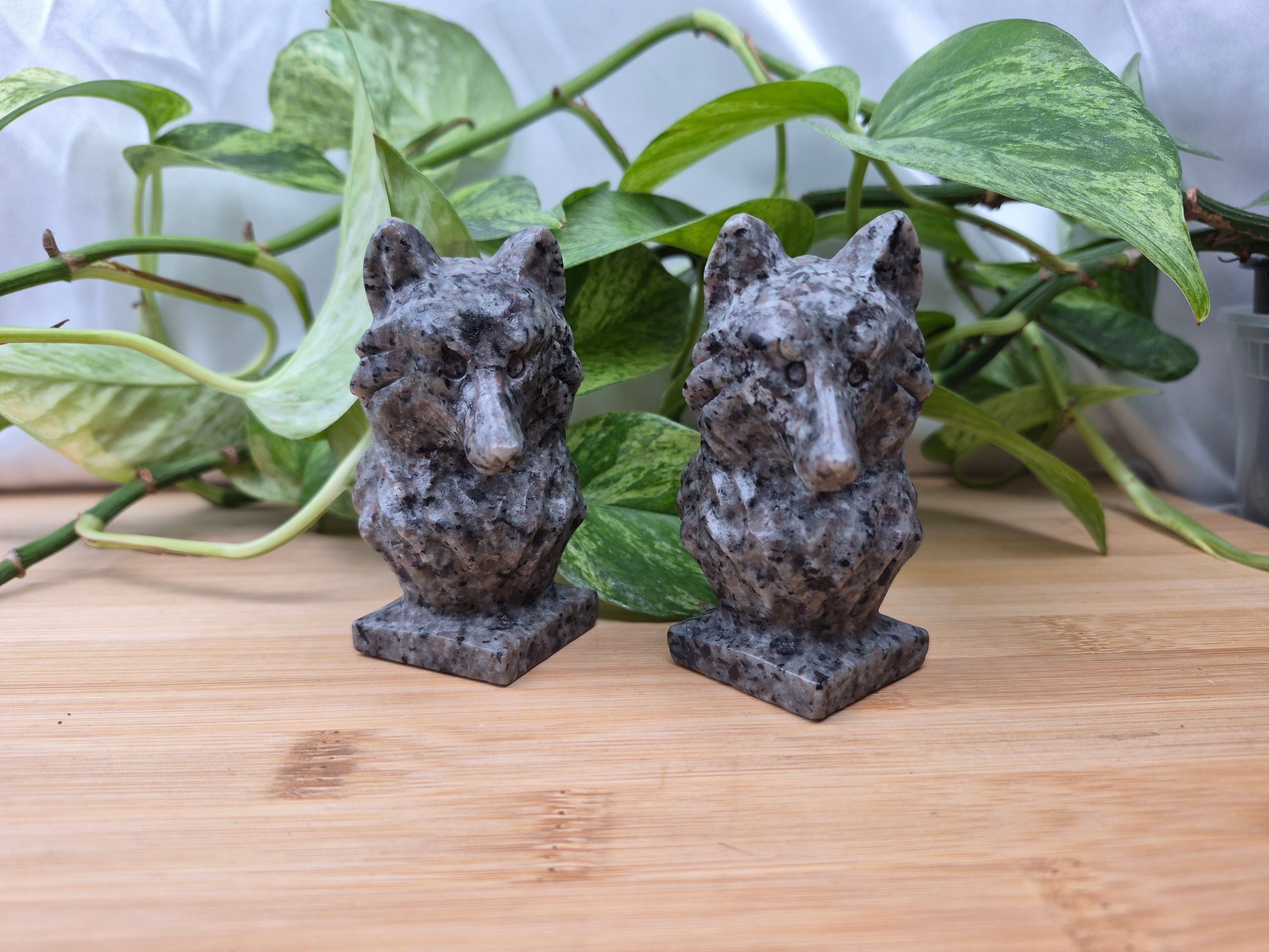 YOOPERLITE WOLF HEAD
