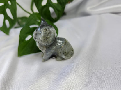 LABRADORITE LG SITTING CAT