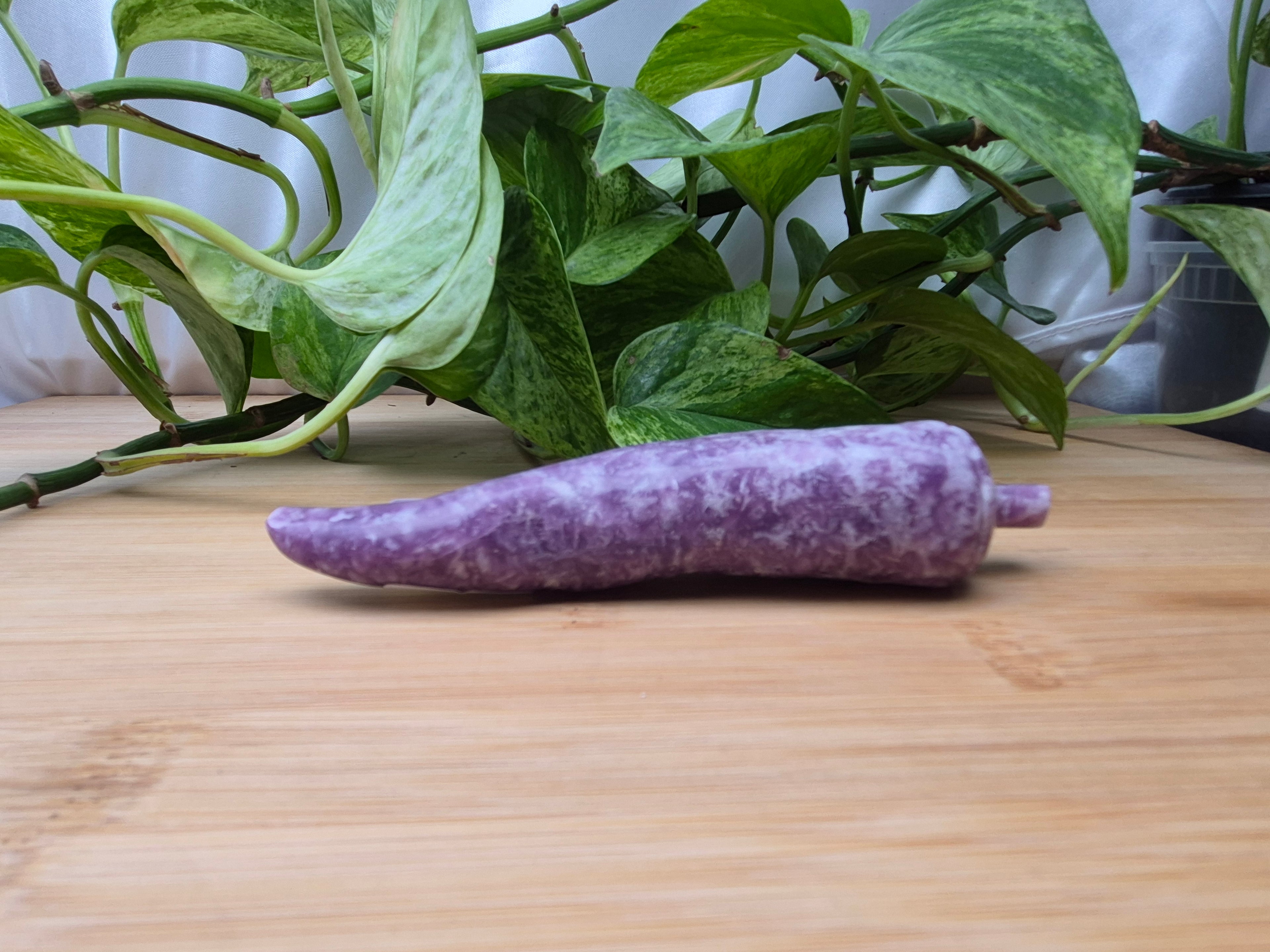 LEPIDOLITE CHILI PEPPER