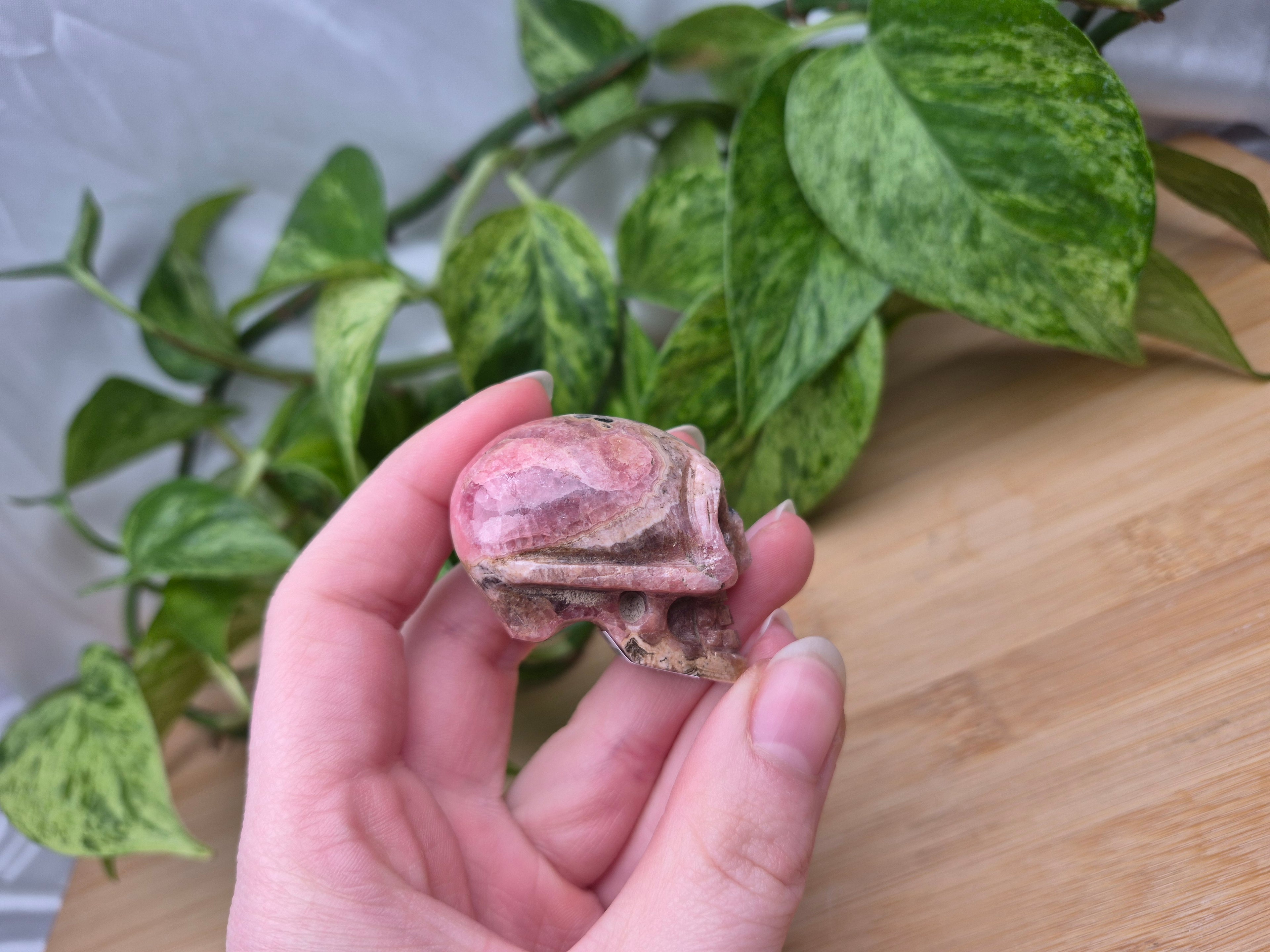 RHODOCHROSITE SKULL