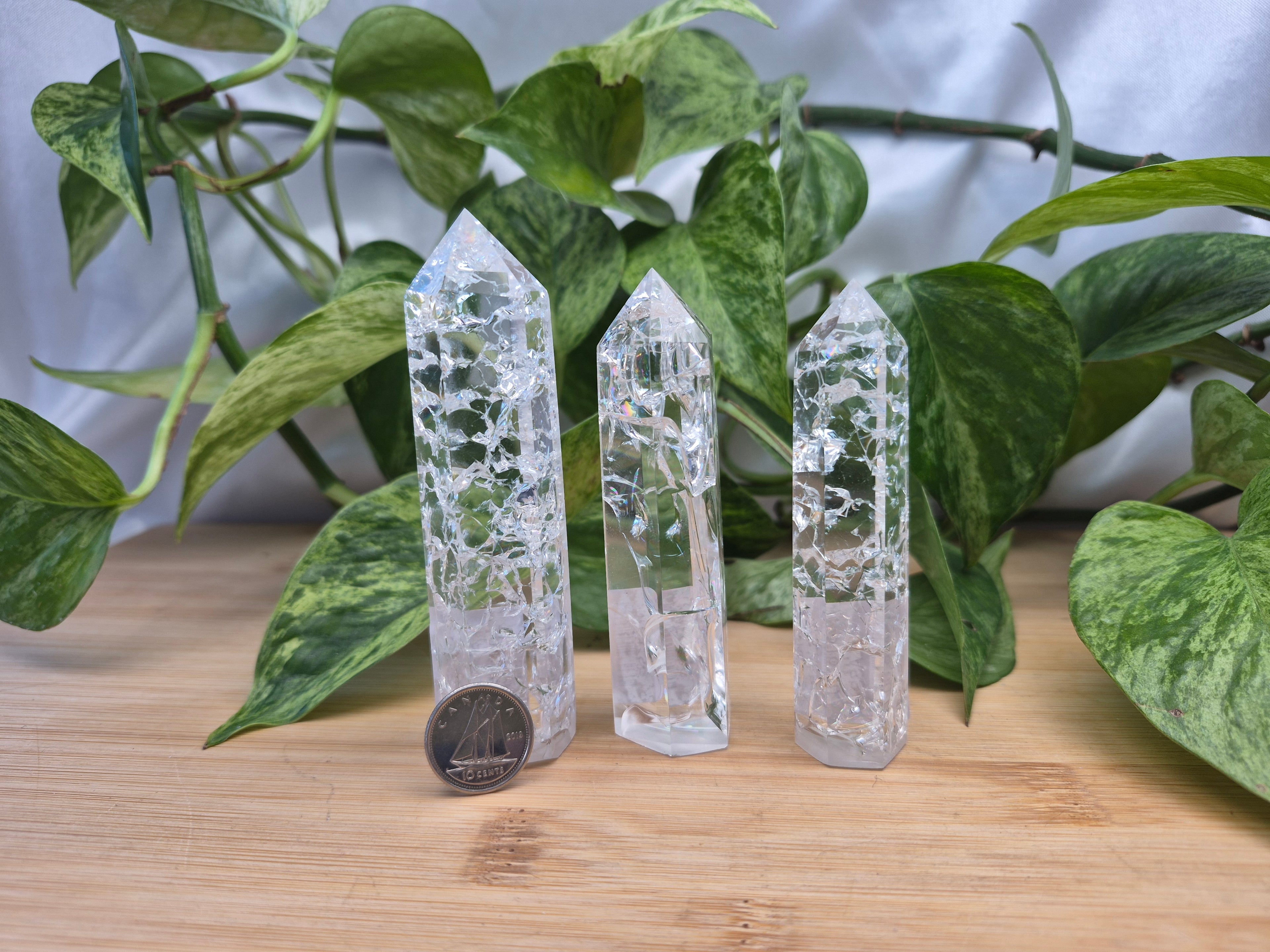 CRACKLED GLASS TOWER