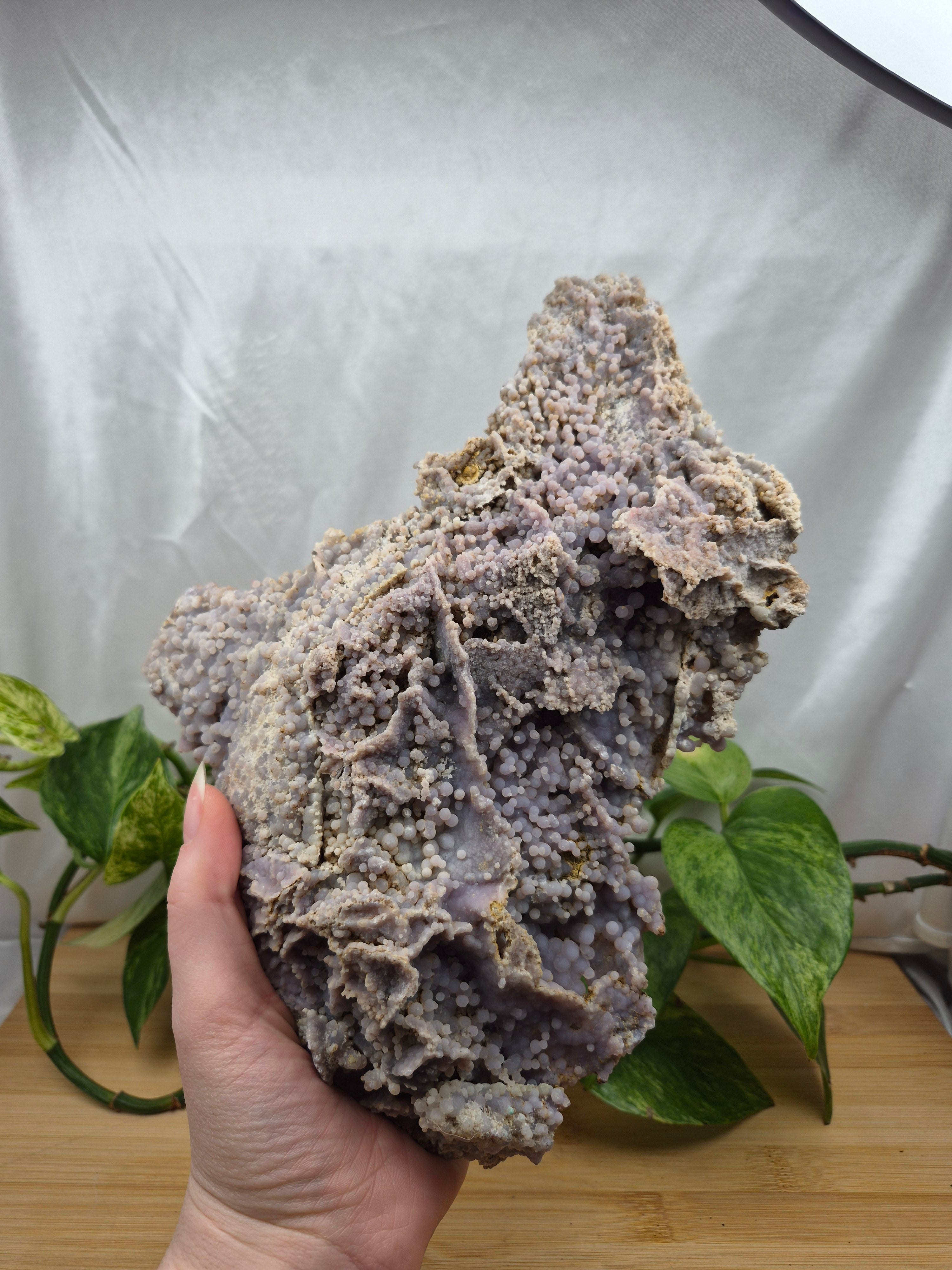GRAPE AGATE ROUGH CHUNK 1357g