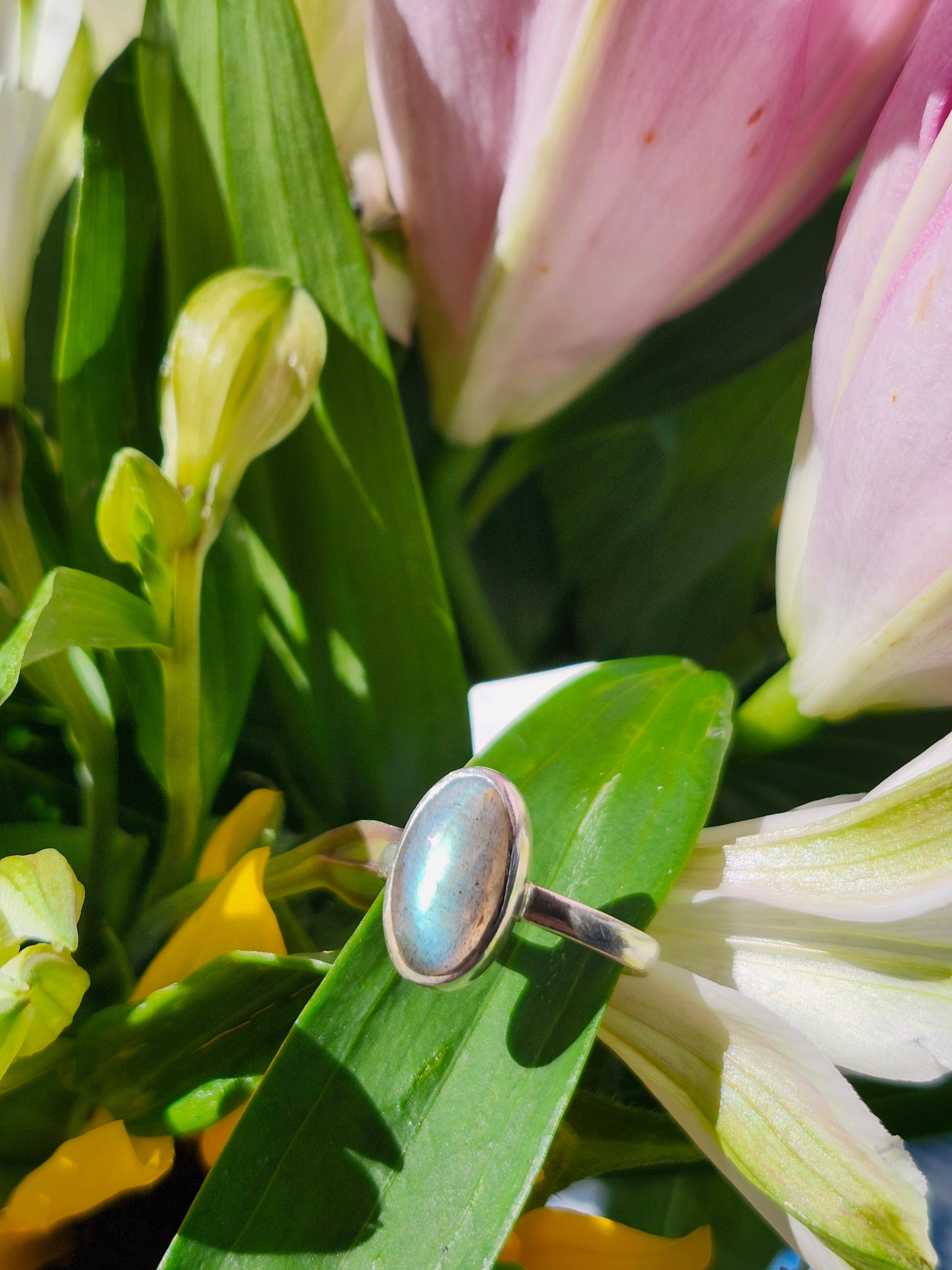 S8 LABRADORITE .925 STERLING SILVER