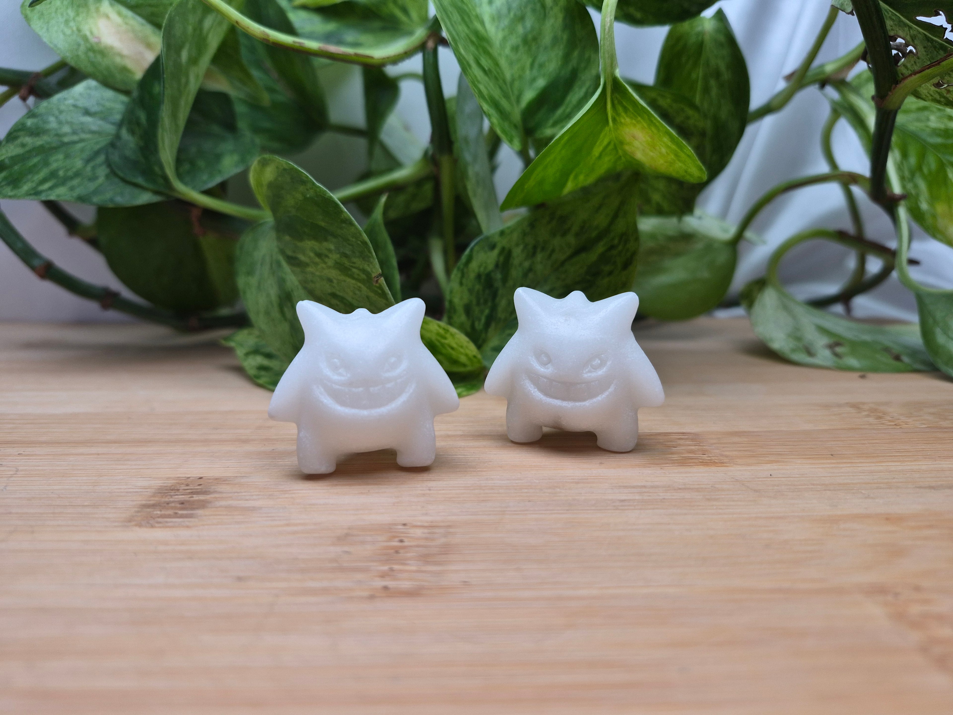 WHITE JADE GENGAR
