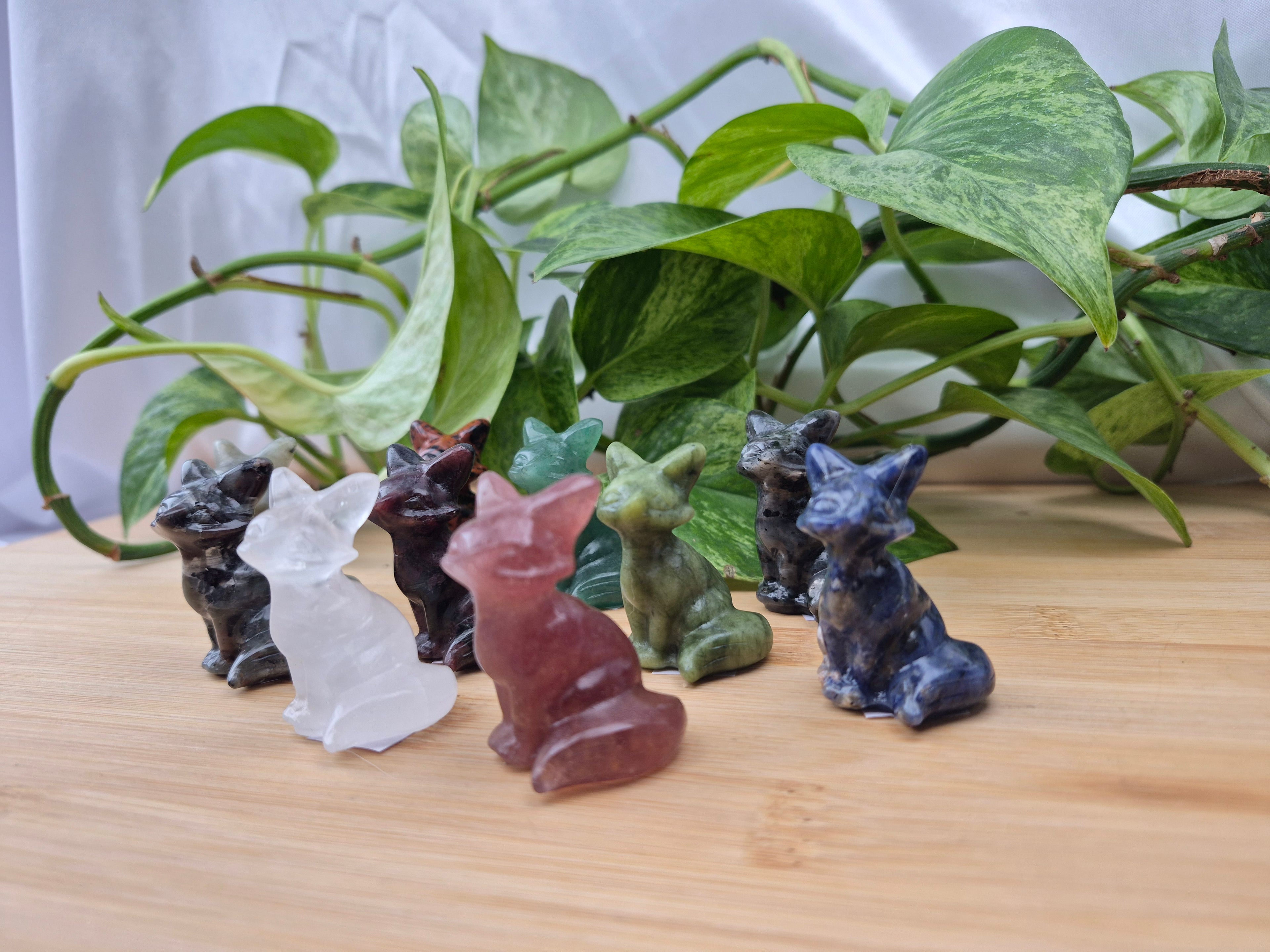 MIXED CRYSTAL FOX SITTING