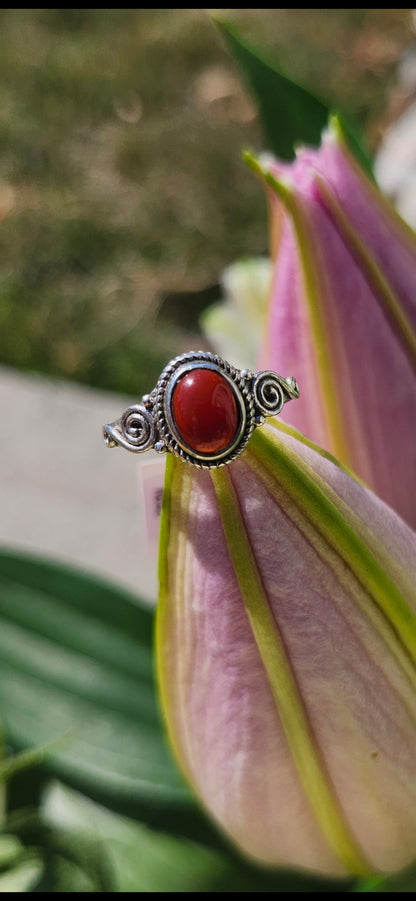 S7.25 CARNELIAN RING .925 STERLING SILVER