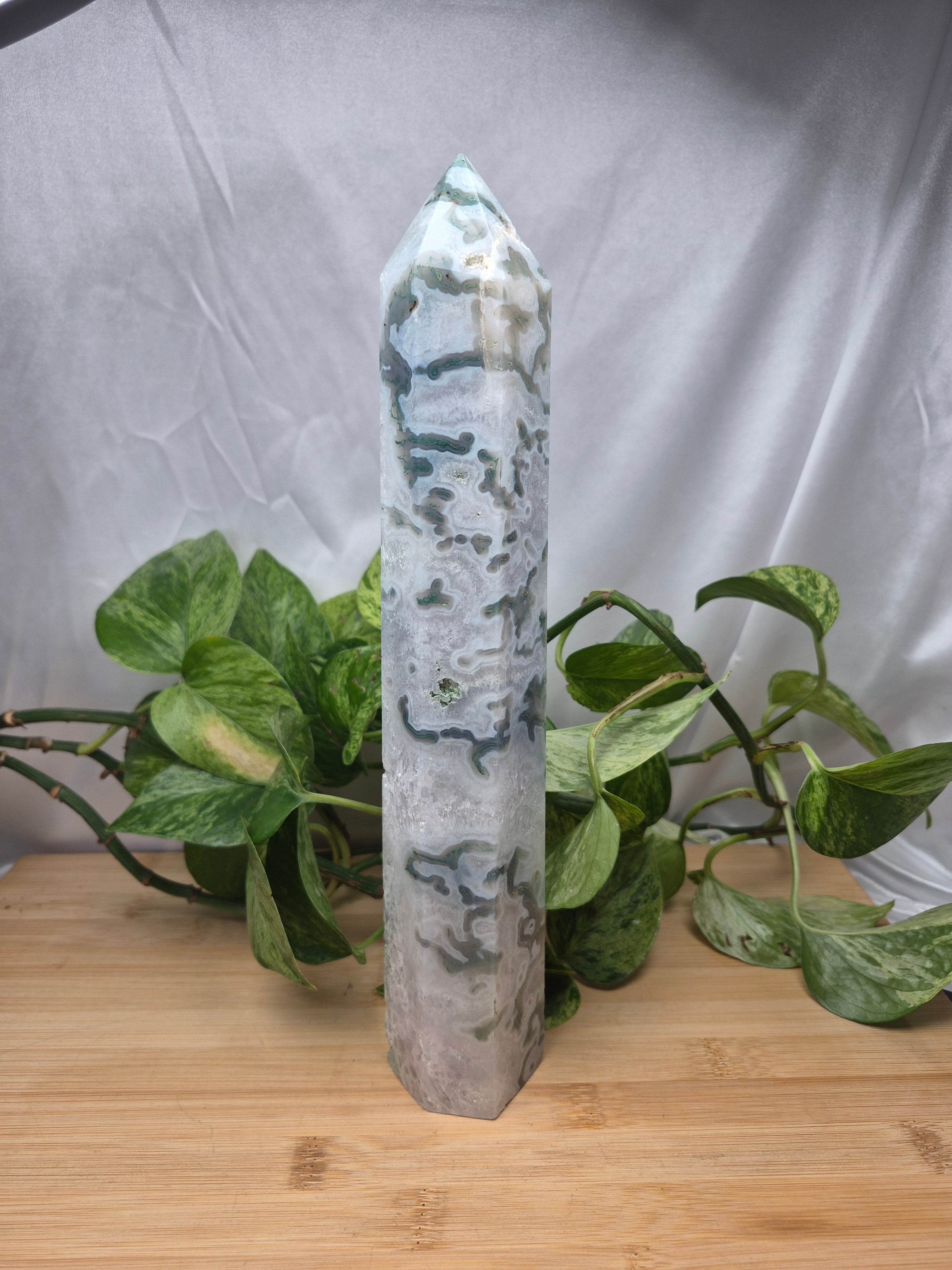 MOSS AGATE TOWER