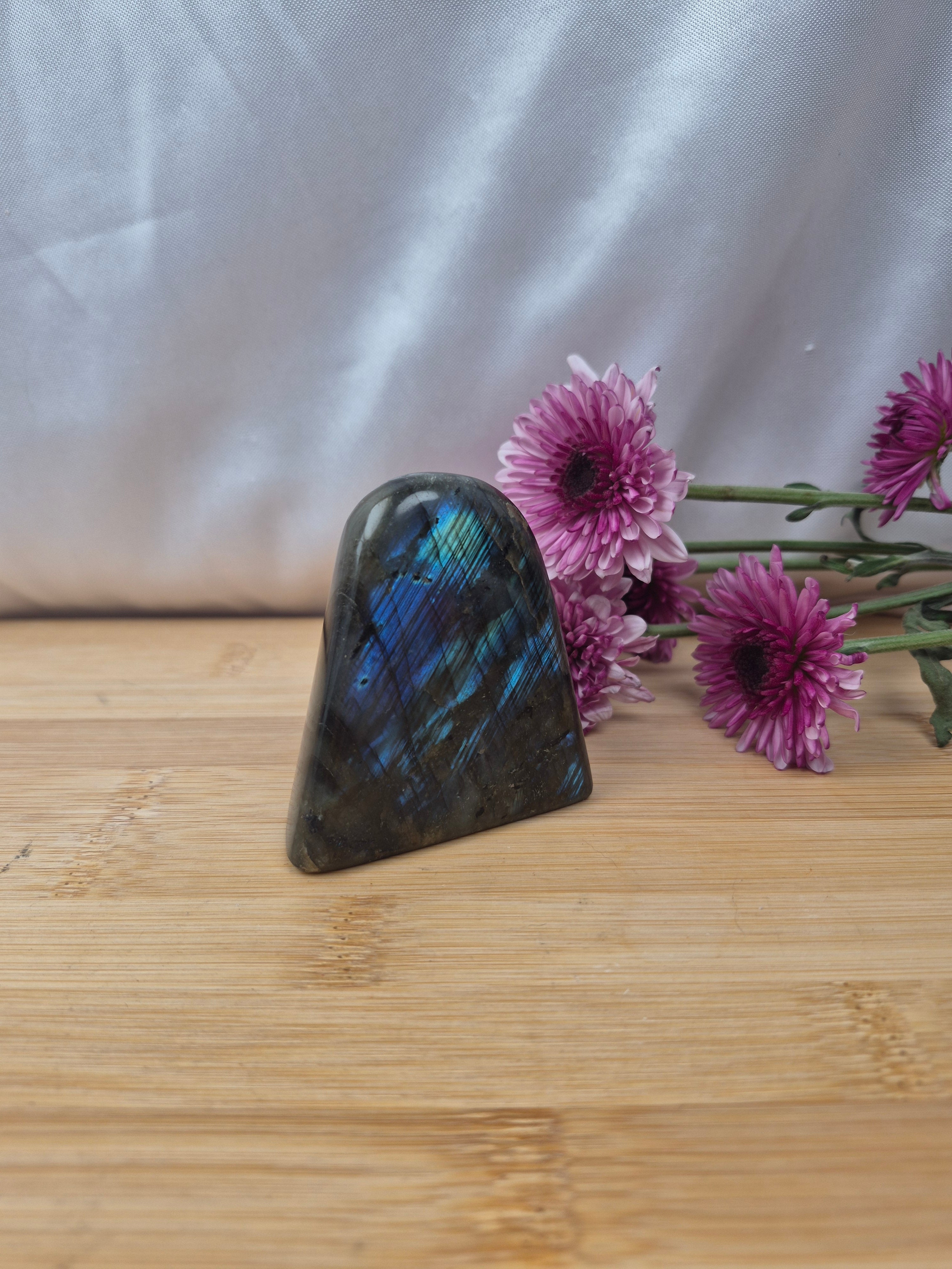 LABRADORITE FREEFORM 4