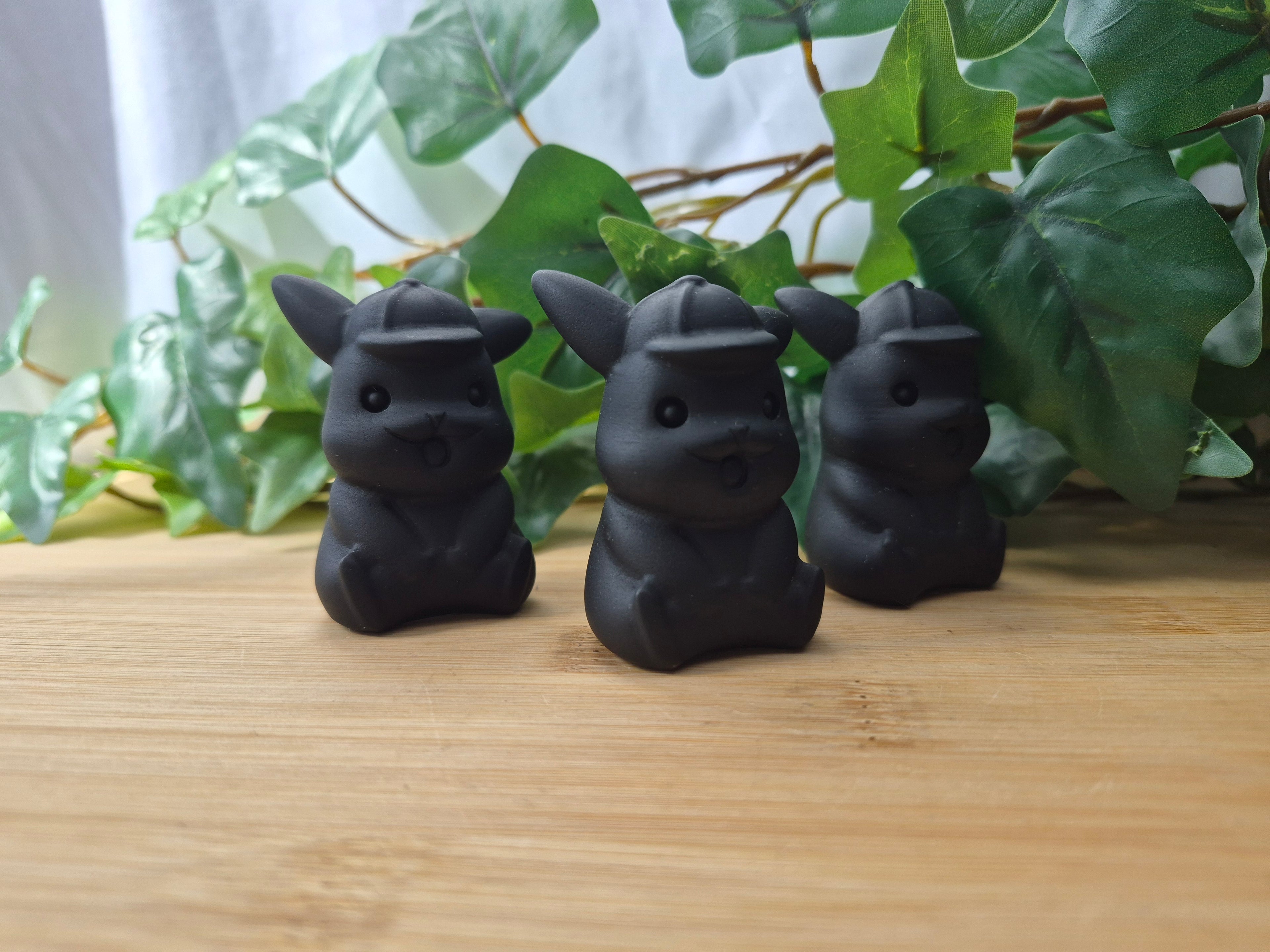 OBSIDIAN PIKACHU WITH HAT