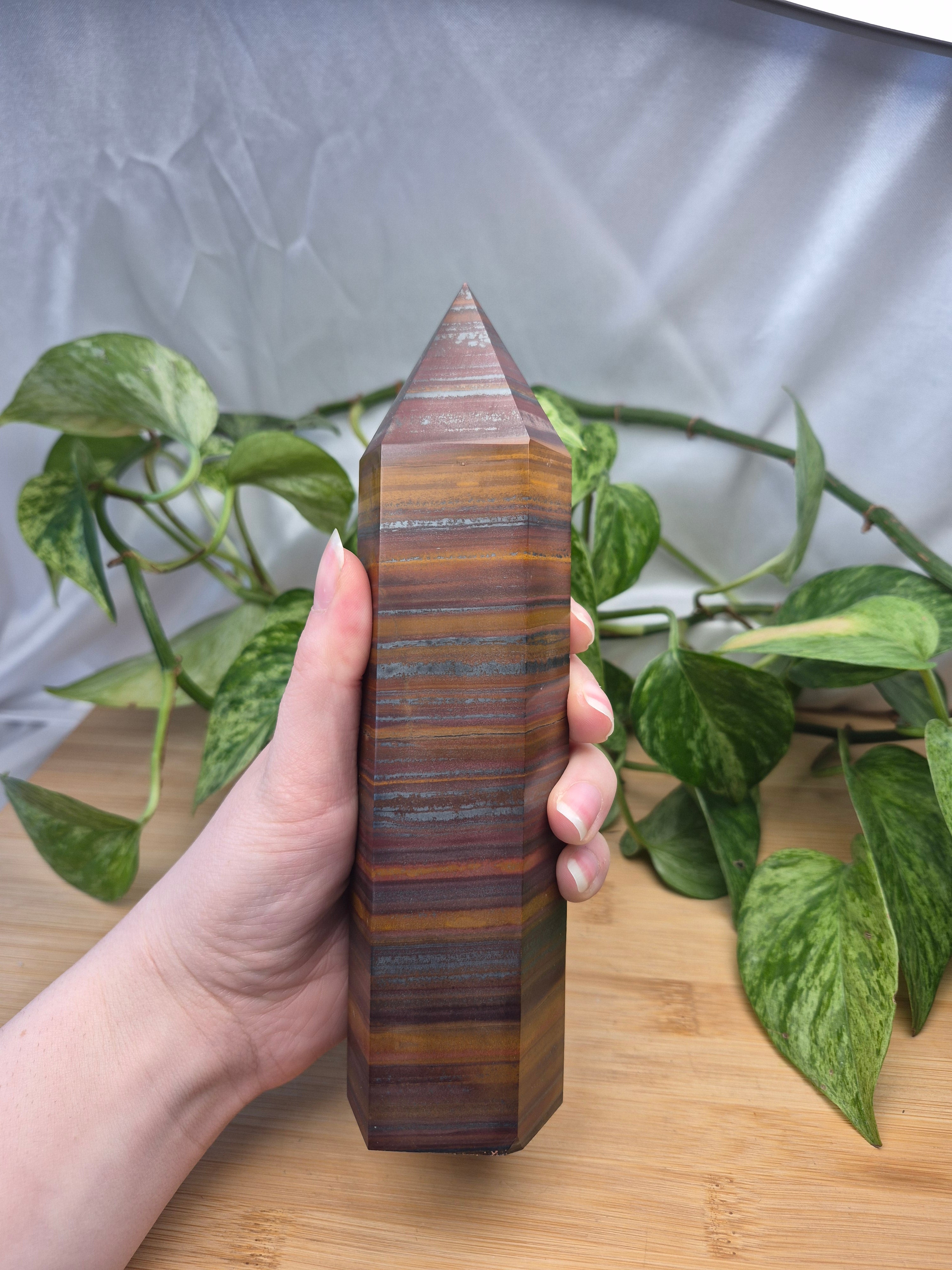 IRON TIGER EYE TOWER LG